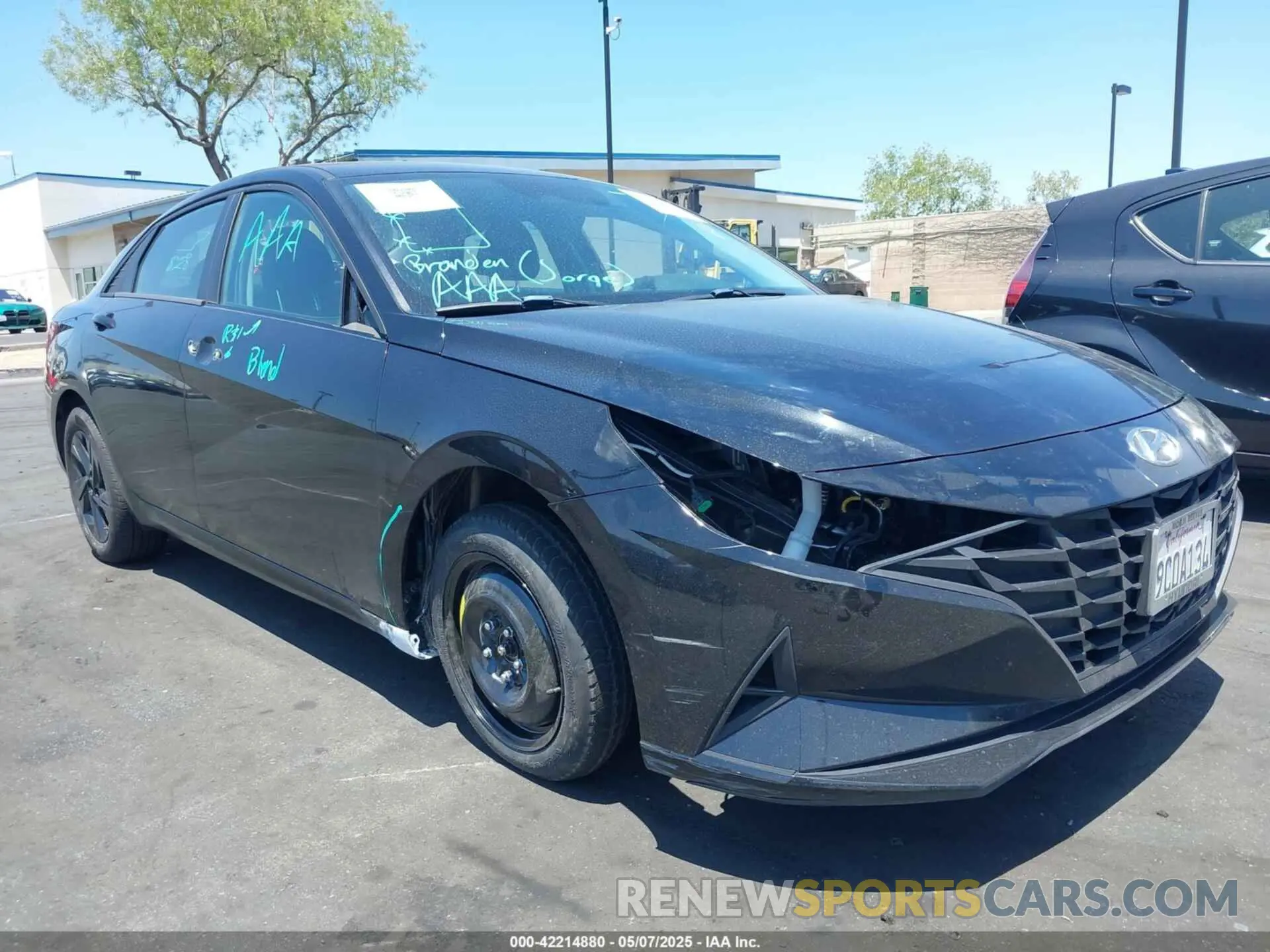 6 Photograph of a damaged car 5NPLM4AG7PH092869 HYUNDAI ELANTRA 2023