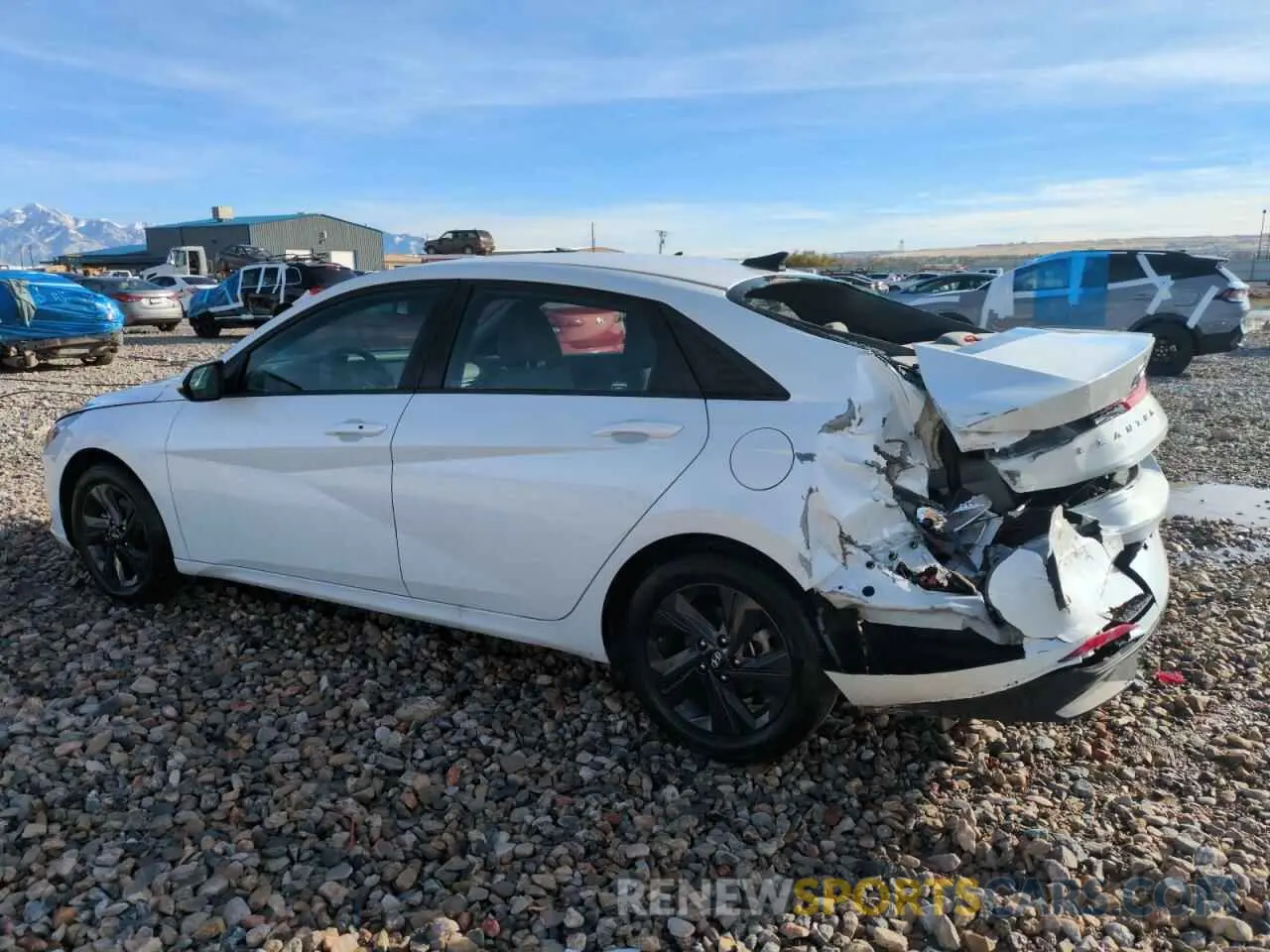 2 Фотография поврежденного автомобиля 5NPLM4AG7PH094380 HYUNDAI ELANTRA 2023