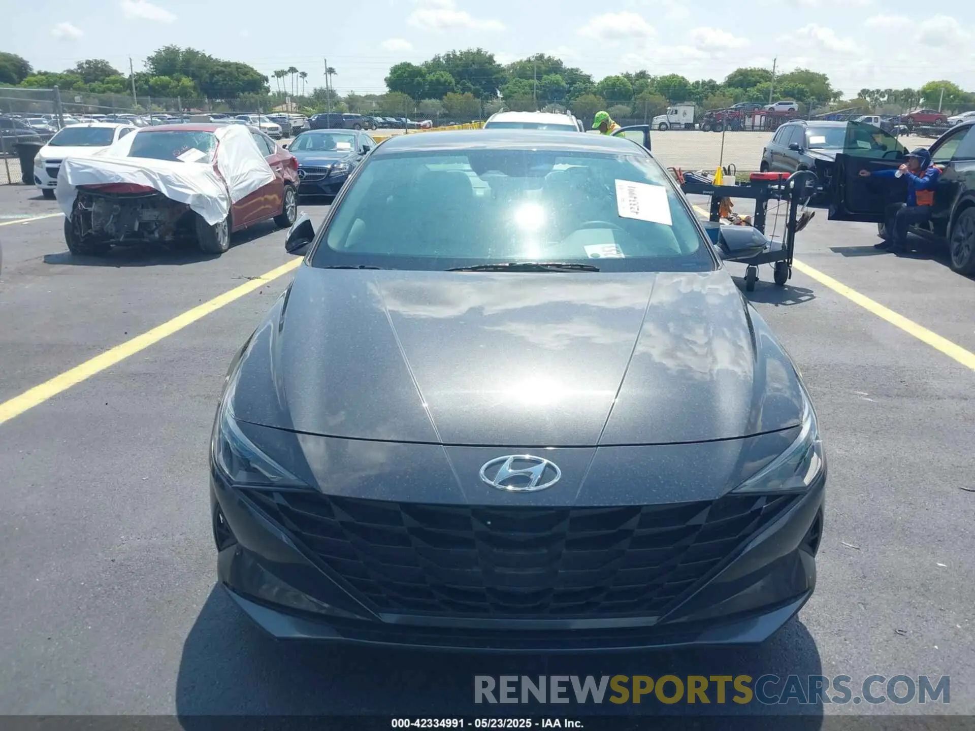 13 Photograph of a damaged car 5NPLM4AG7PH103787 HYUNDAI ELANTRA 2023