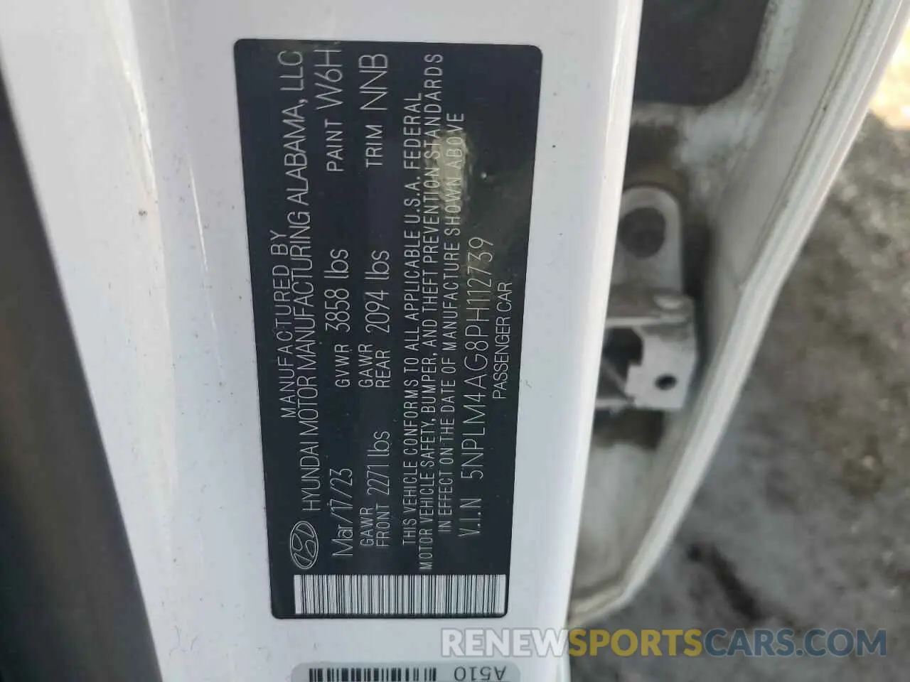 12 Photograph of a damaged car 5NPLM4AG8PH112739 HYUNDAI ELANTRA 2023