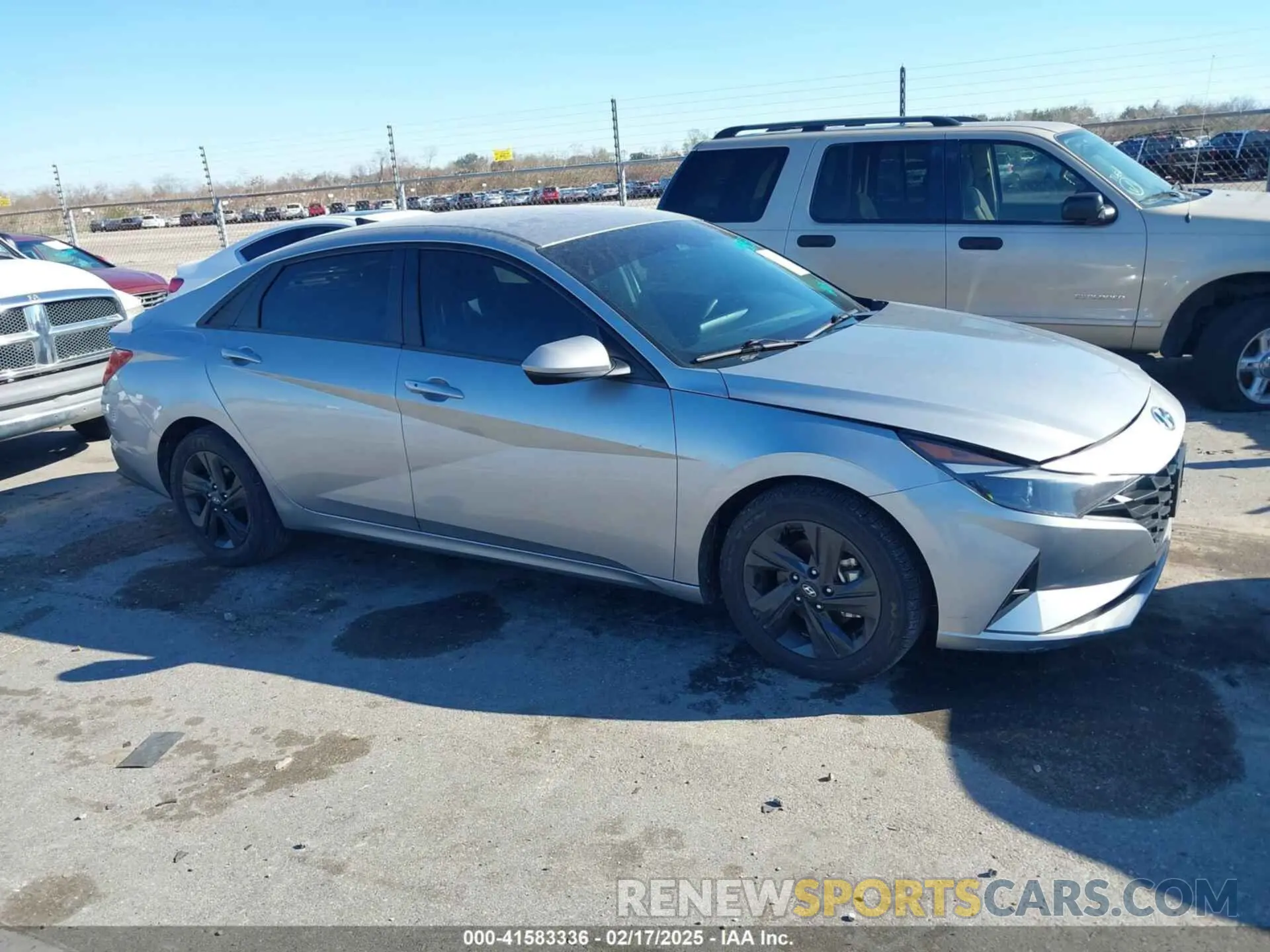 13 Photograph of a damaged car 5NPLM4AGXPH104027 HYUNDAI ELANTRA 2023