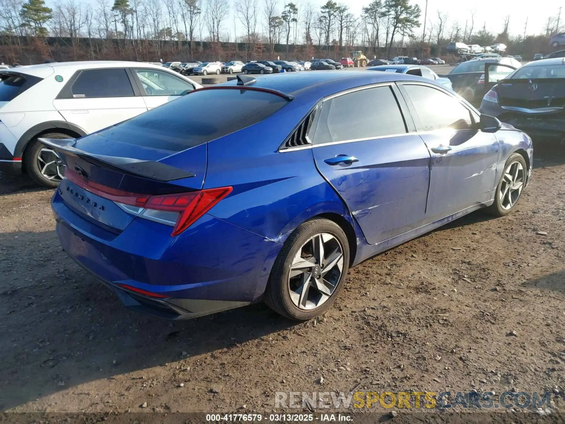 4 Photograph of a damaged car 5NPLP4AG6PH117798 HYUNDAI ELANTRA 2023