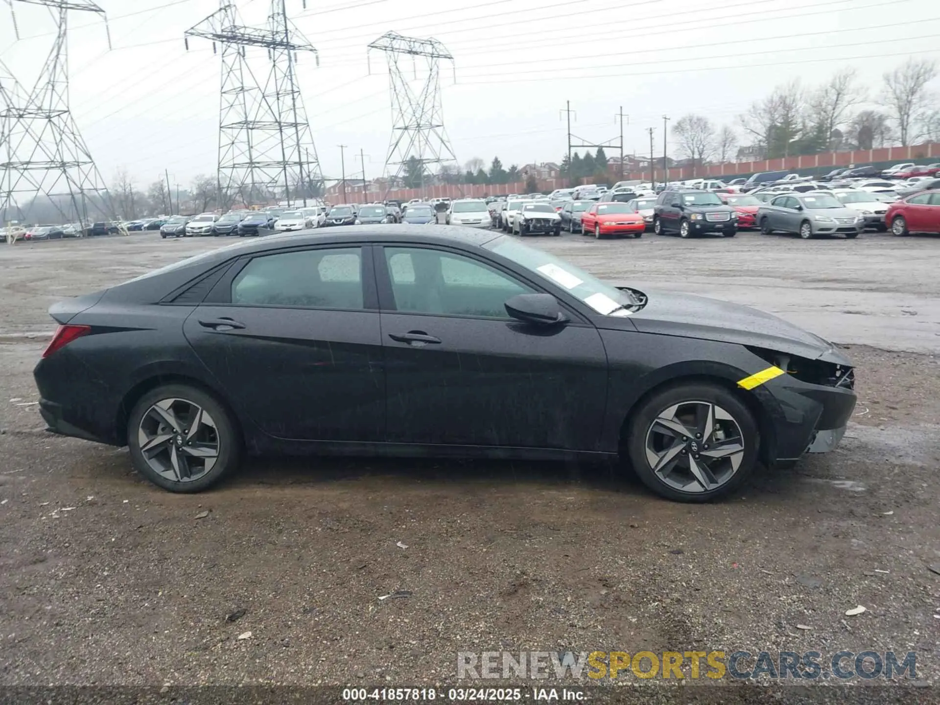 14 Photograph of a damaged car 5NPLS4AG0PH106097 HYUNDAI ELANTRA 2023