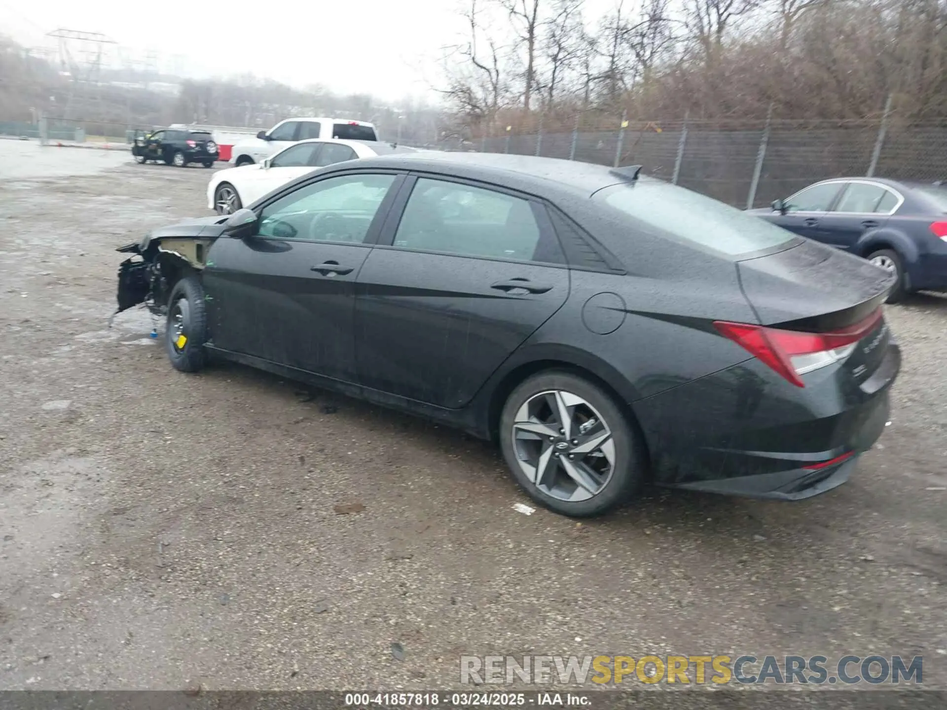 3 Photograph of a damaged car 5NPLS4AG0PH106097 HYUNDAI ELANTRA 2023