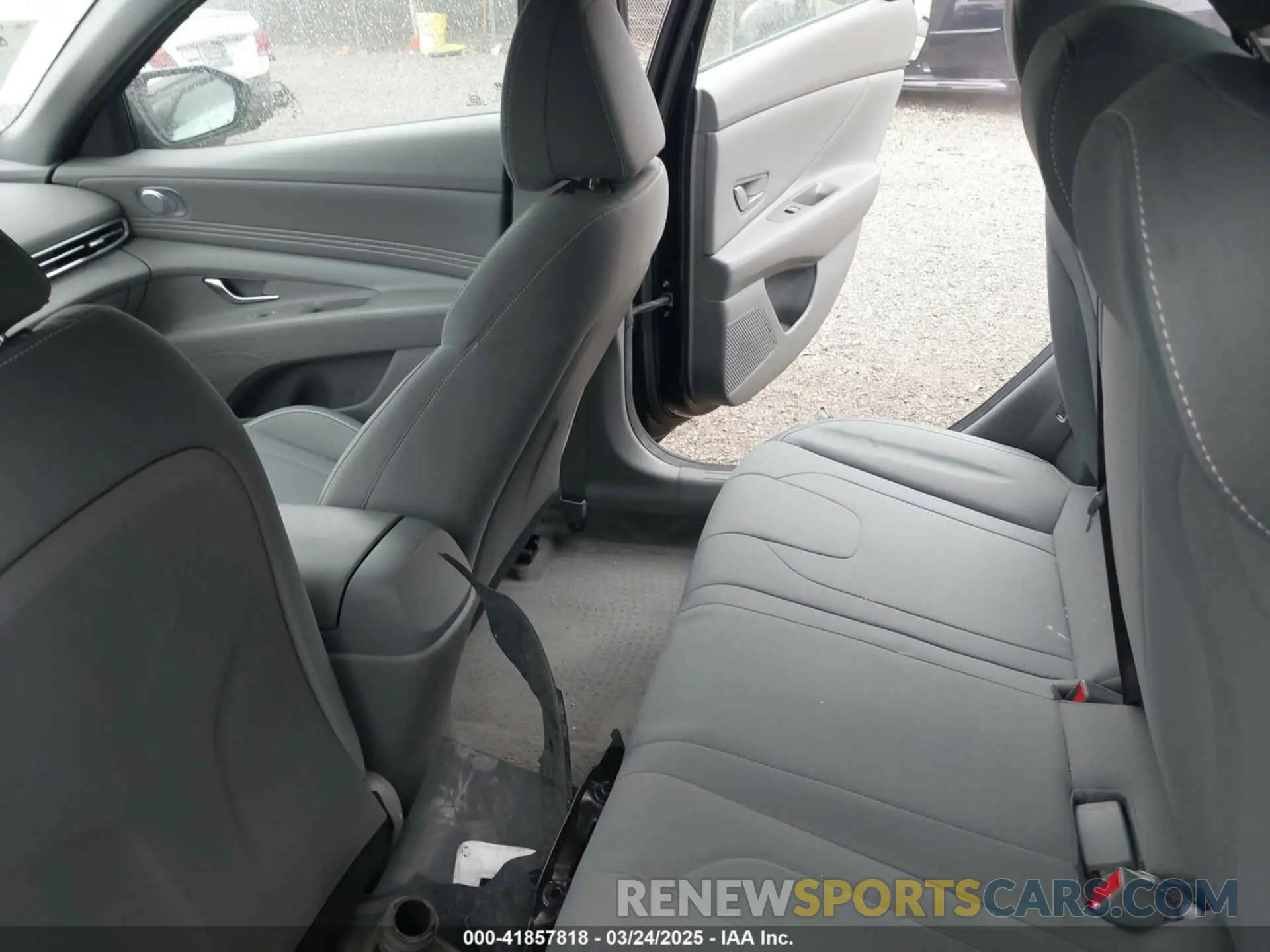 8 Photograph of a damaged car 5NPLS4AG0PH106097 HYUNDAI ELANTRA 2023