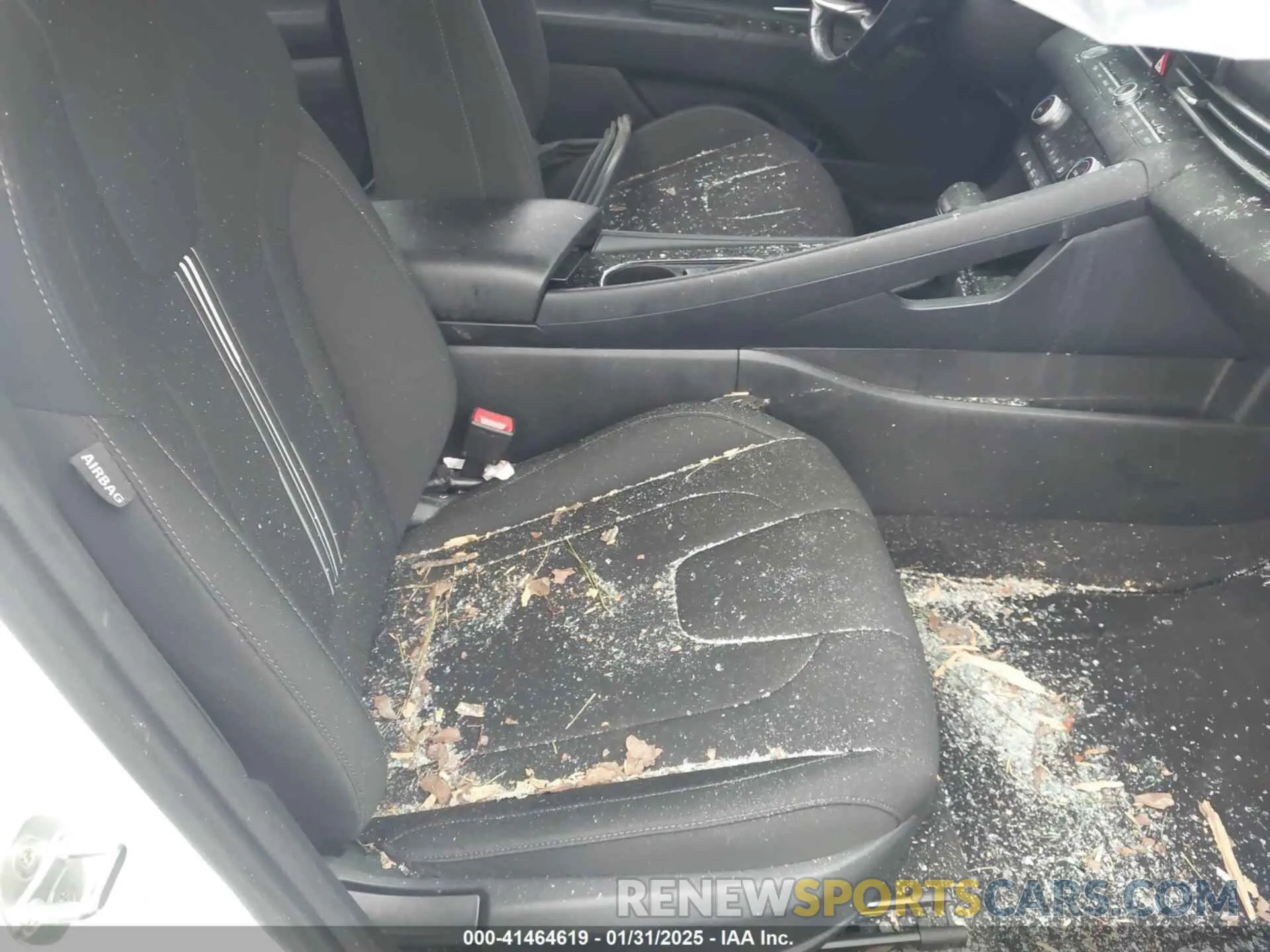 5 Photograph of a damaged car 5NPLS4AG1PH086524 HYUNDAI ELANTRA 2023