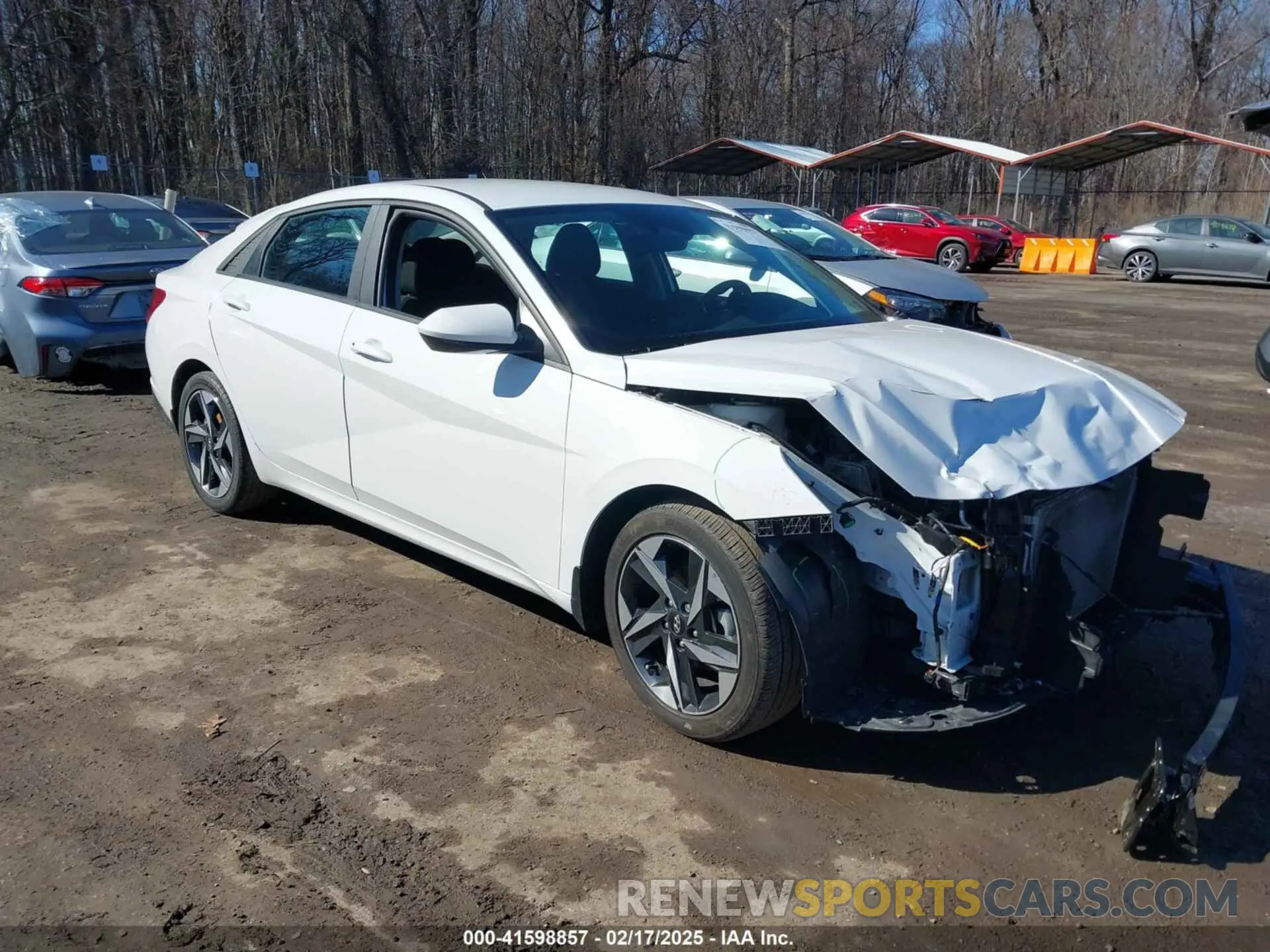 1 Photograph of a damaged car 5NPLS4AG1PH101989 HYUNDAI ELANTRA 2023