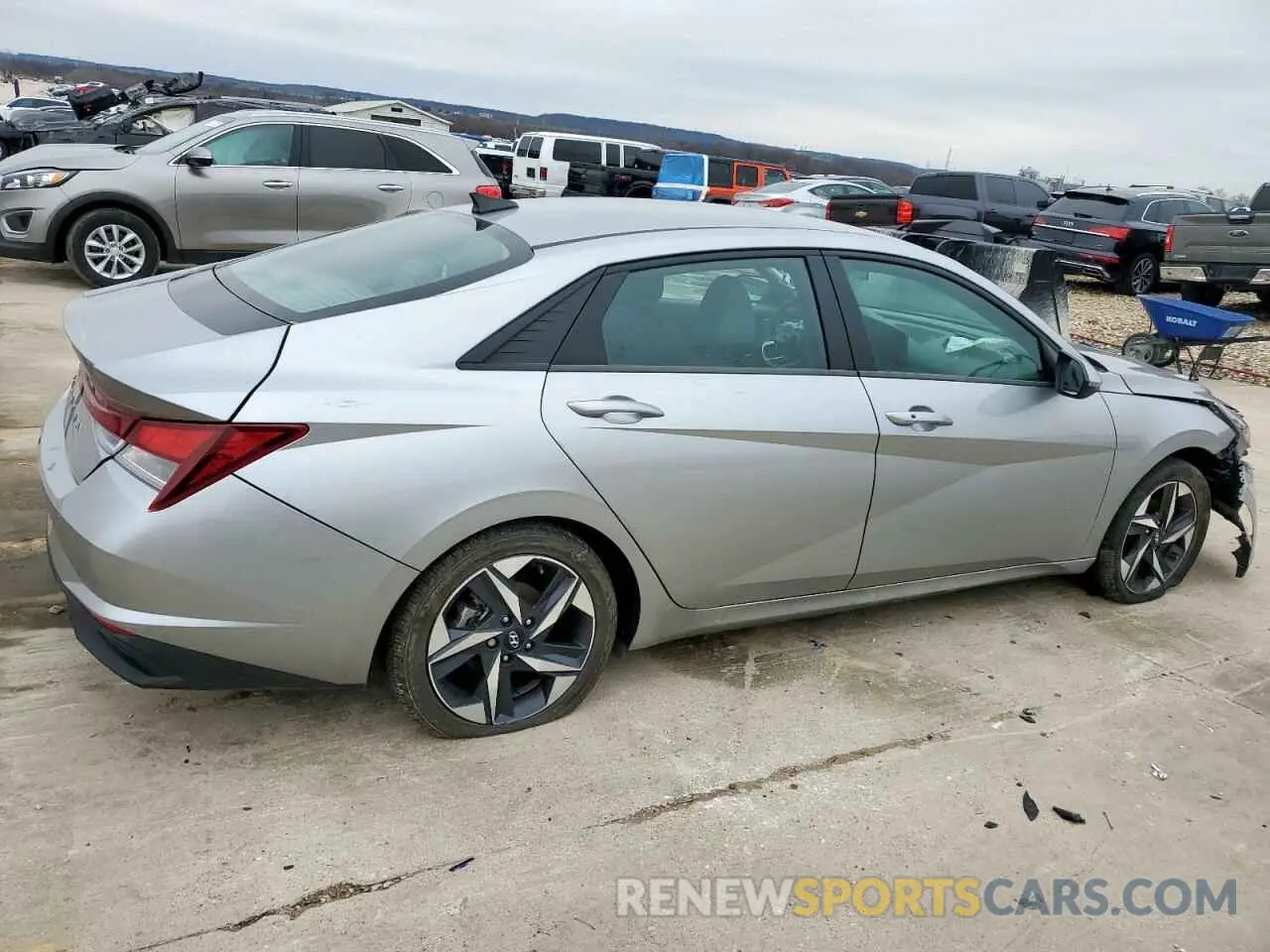 3 Фотография поврежденного автомобиля 5NPLS4AG1PH119733 HYUNDAI ELANTRA 2023