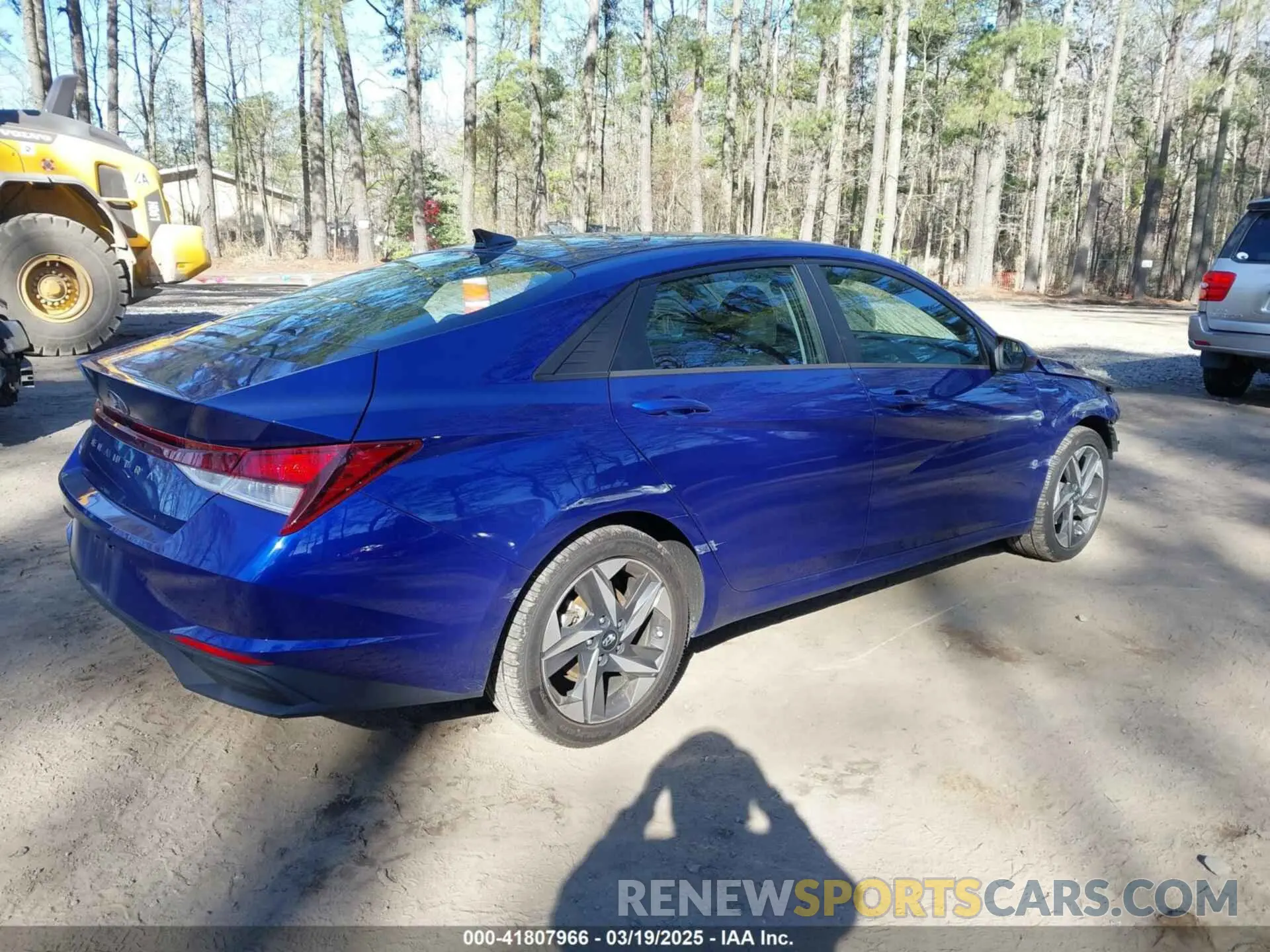 4 Photograph of a damaged car 5NPLS4AG3PH086475 HYUNDAI ELANTRA 2023