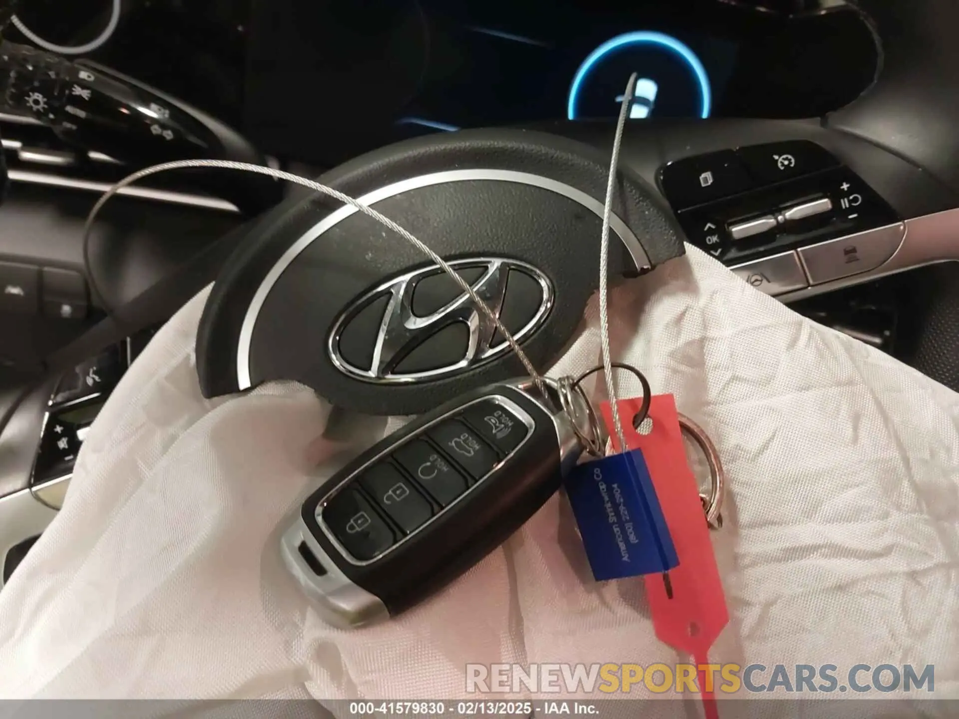 11 Photograph of a damaged car 5NPLS4AG3PH096567 HYUNDAI ELANTRA 2023
