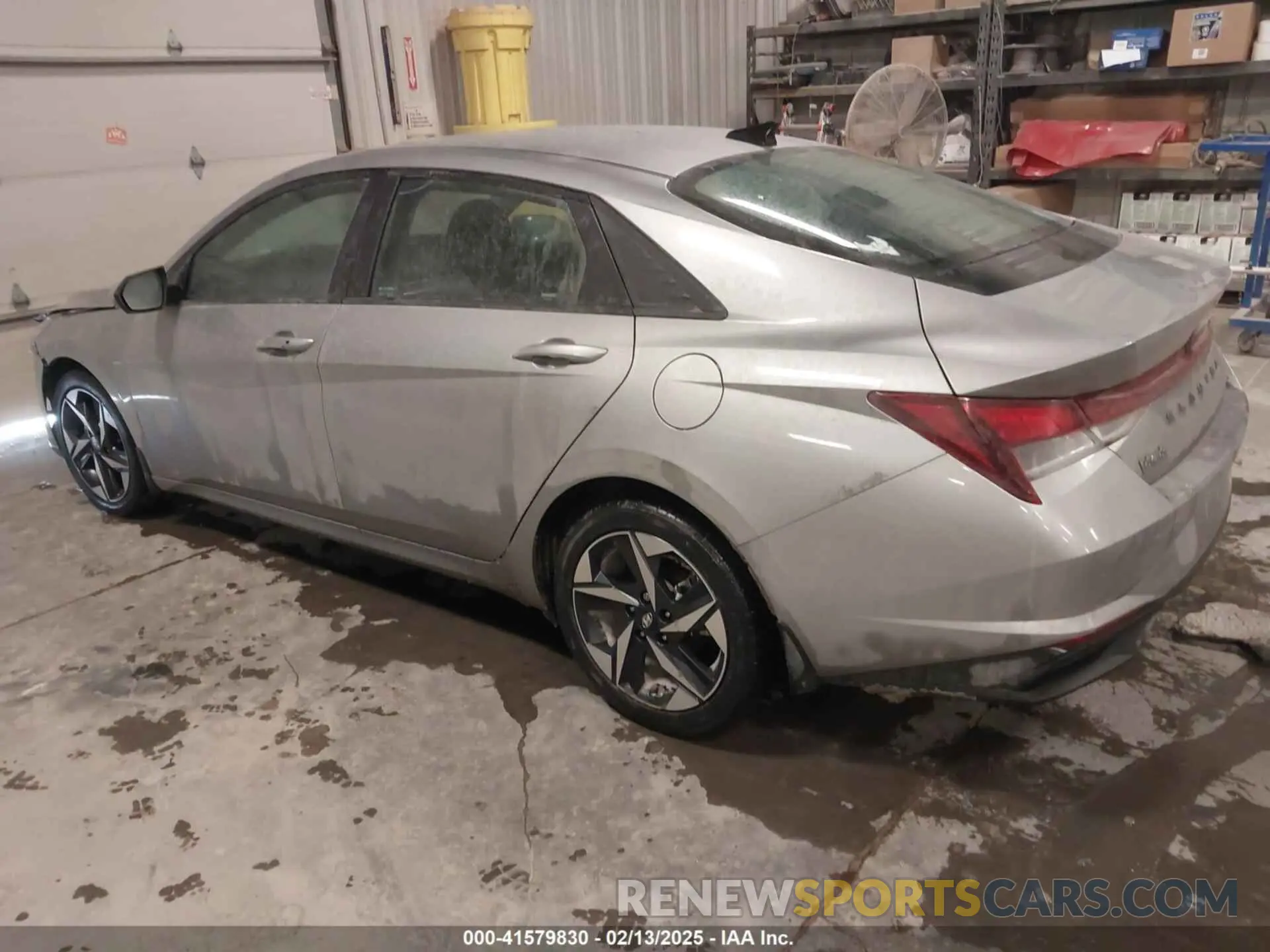 3 Photograph of a damaged car 5NPLS4AG3PH096567 HYUNDAI ELANTRA 2023