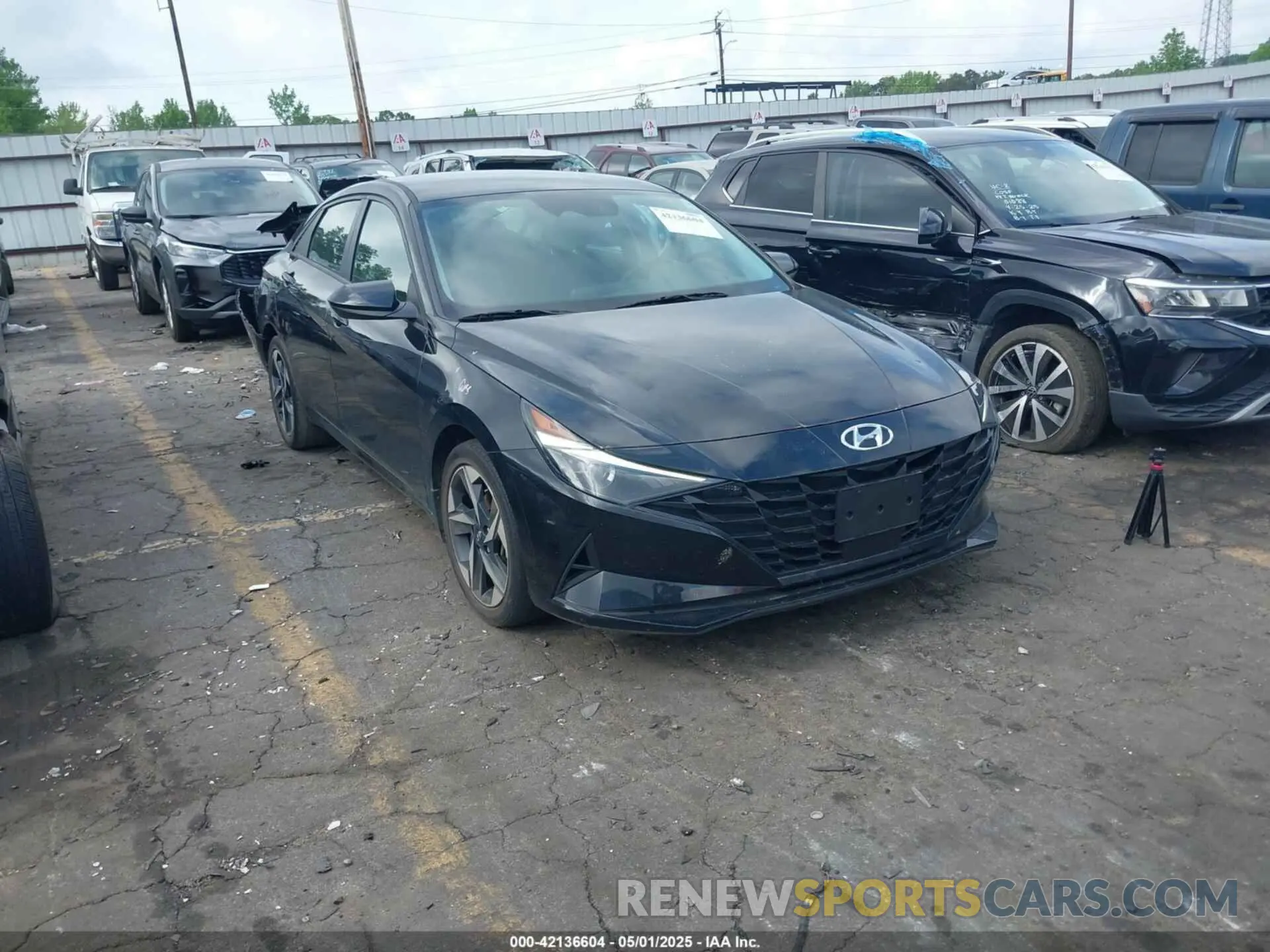 1 Фотография поврежденного автомобиля 5NPLS4AG3PH098111 HYUNDAI ELANTRA 2023