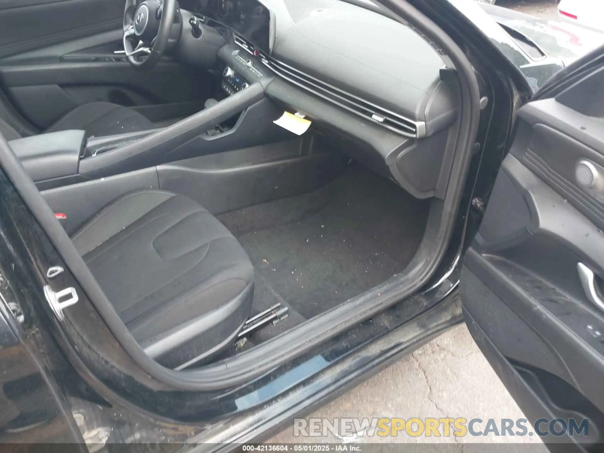 5 Фотография поврежденного автомобиля 5NPLS4AG3PH098111 HYUNDAI ELANTRA 2023