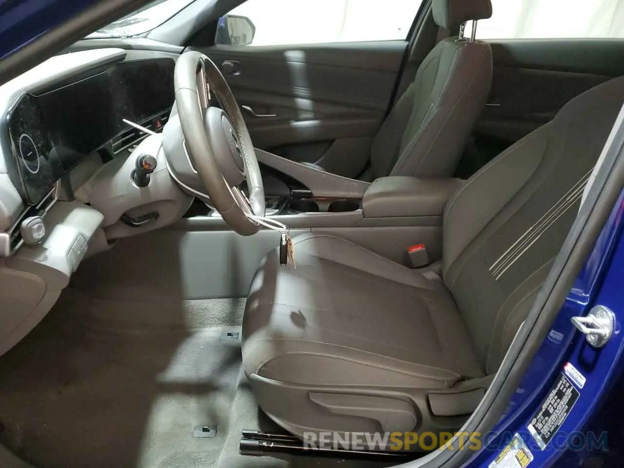 7 Фотография поврежденного автомобиля 5NPLS4AG3PH099498 HYUNDAI ELANTRA 2023