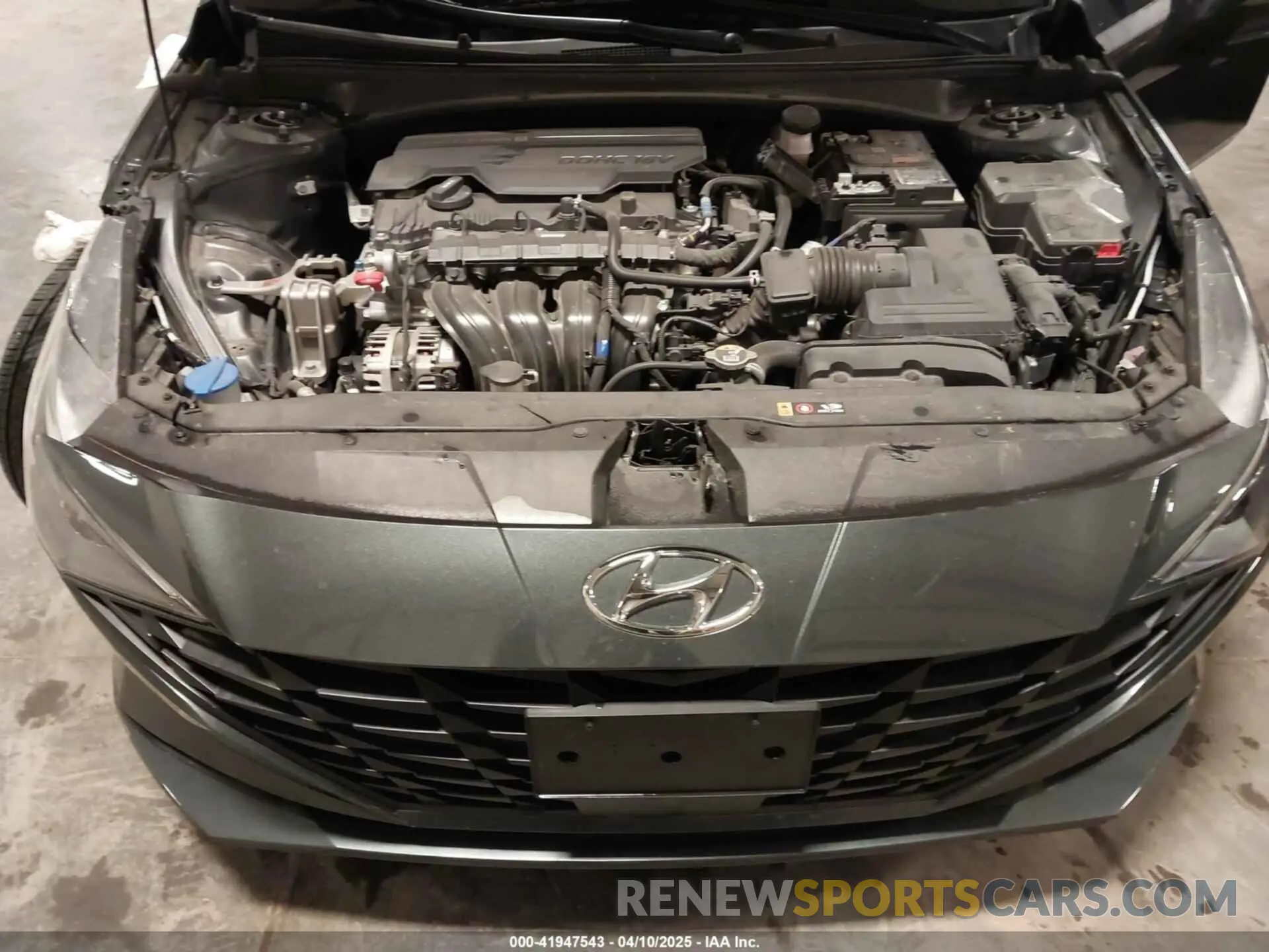 10 Photograph of a damaged car 5NPLS4AG3PH118177 HYUNDAI ELANTRA 2023