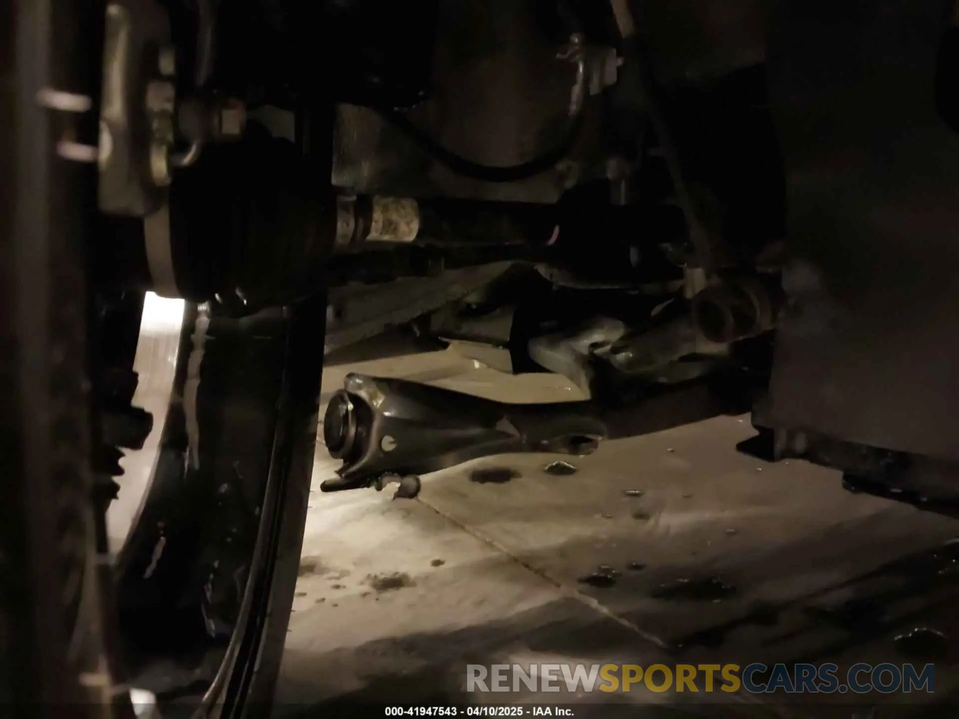 18 Photograph of a damaged car 5NPLS4AG3PH118177 HYUNDAI ELANTRA 2023