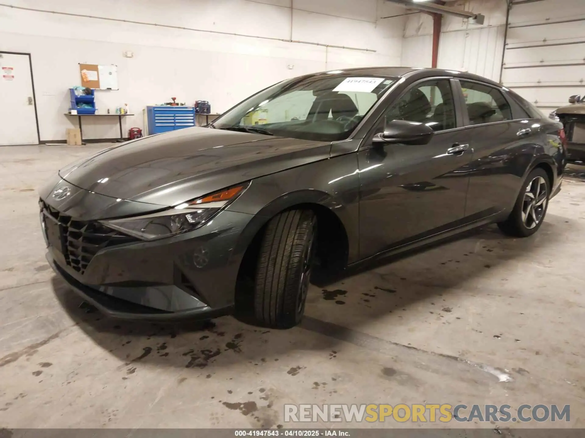 2 Photograph of a damaged car 5NPLS4AG3PH118177 HYUNDAI ELANTRA 2023