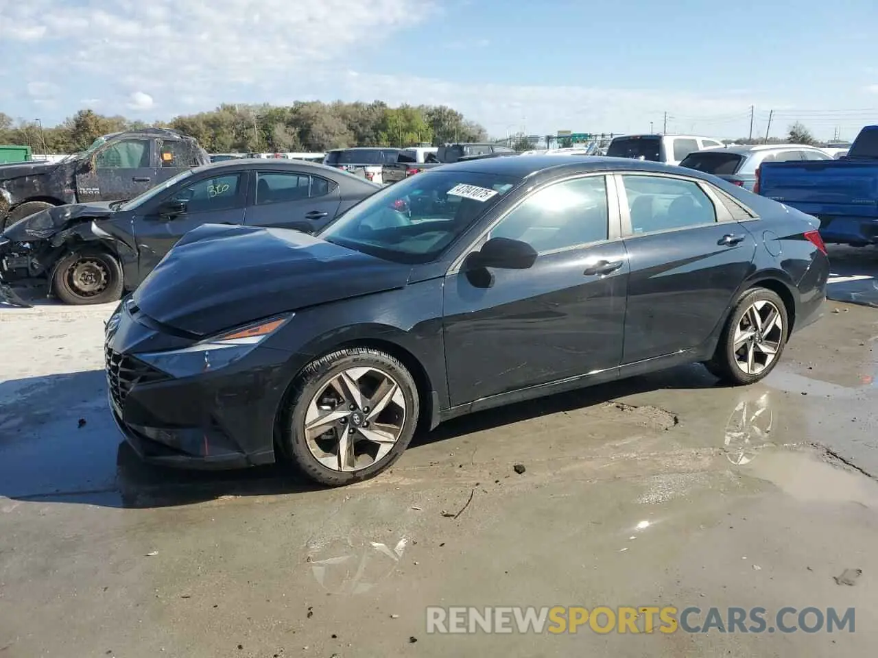 1 Фотография поврежденного автомобиля 5NPLS4AG4PH098389 HYUNDAI ELANTRA 2023