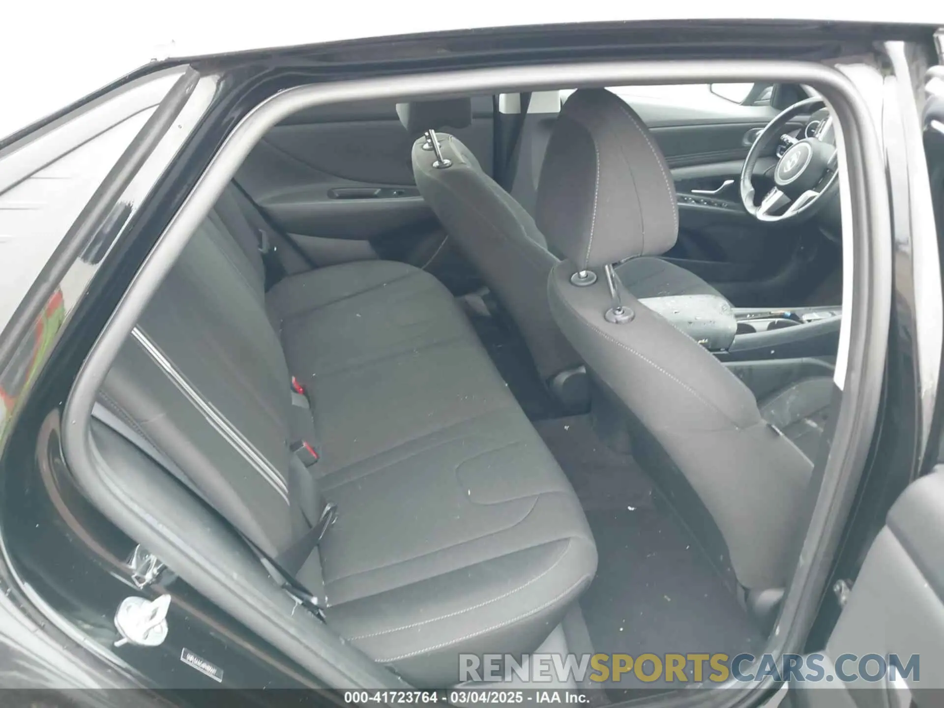 8 Photograph of a damaged car 5NPLS4AG4PH105597 HYUNDAI ELANTRA 2023