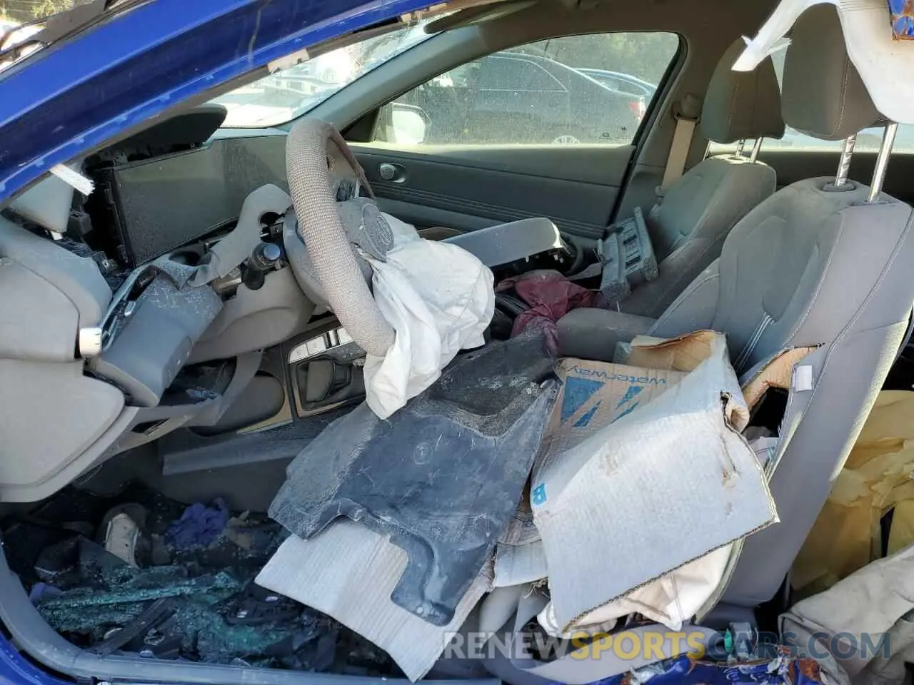 7 Фотография поврежденного автомобиля 5NPLS4AG4PH109679 HYUNDAI ELANTRA 2023
