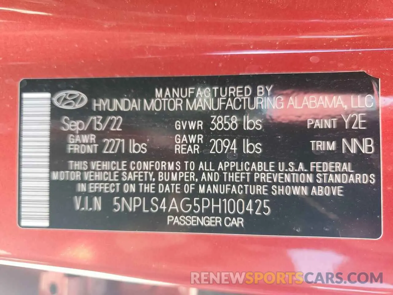 12 Photograph of a damaged car 5NPLS4AG5PH100425 HYUNDAI ELANTRA 2023