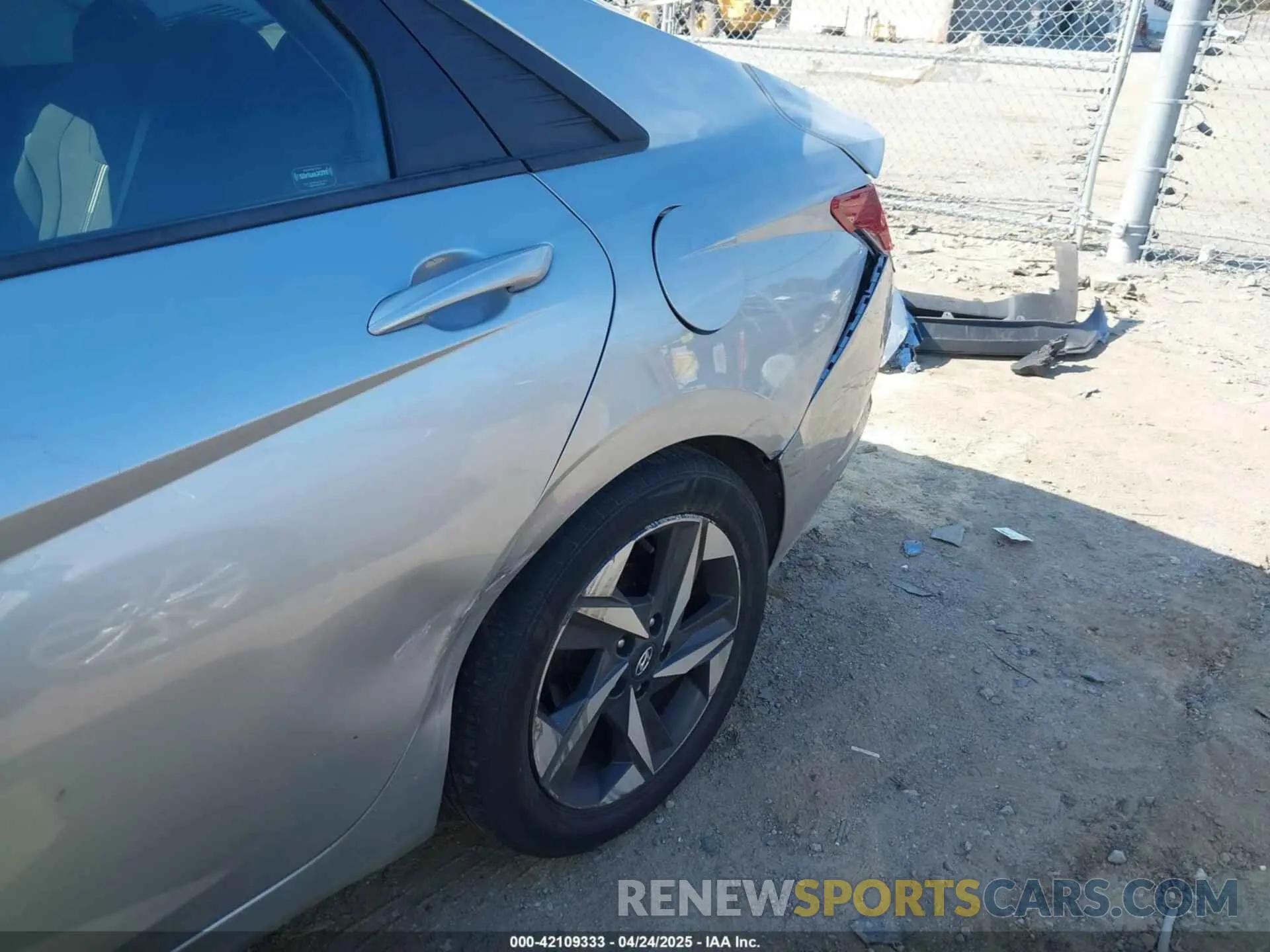 6 Photograph of a damaged car 5NPLS4AG6PH097518 HYUNDAI ELANTRA 2023