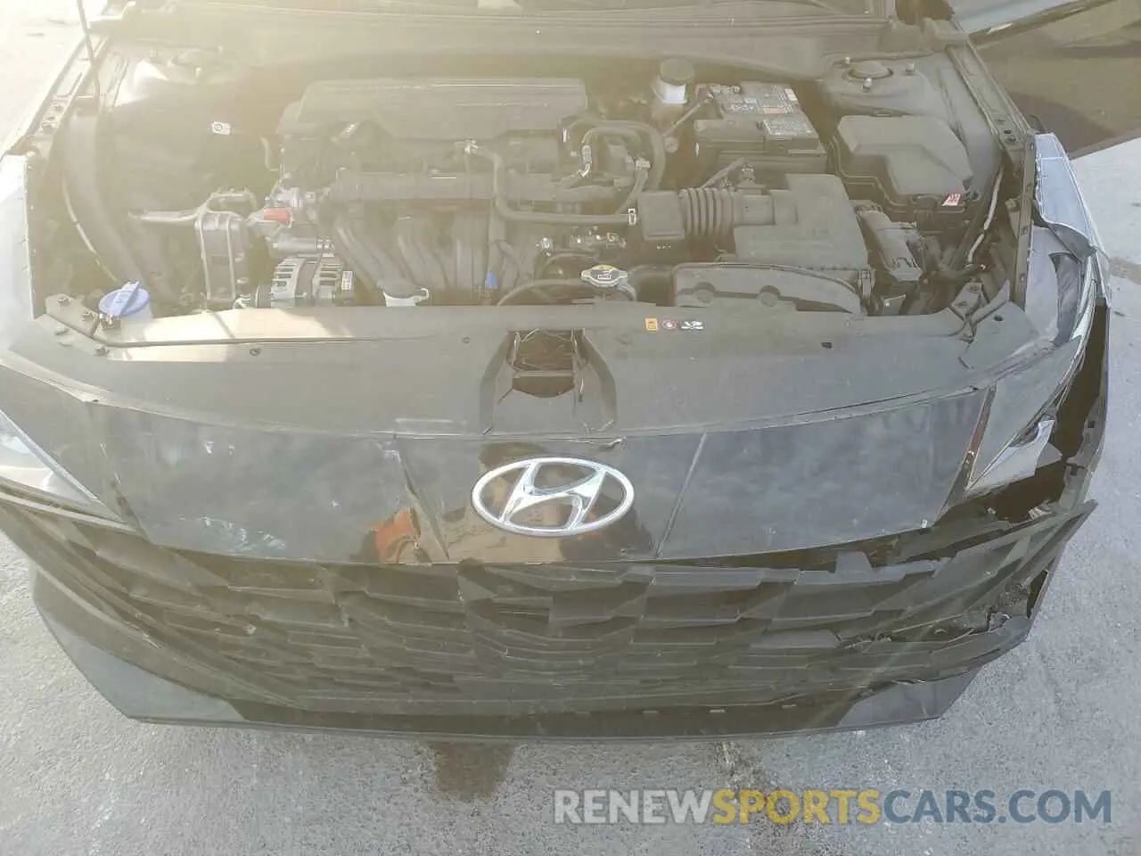 12 Photograph of a damaged car 5NPLS4AG6PH099401 HYUNDAI ELANTRA 2023
