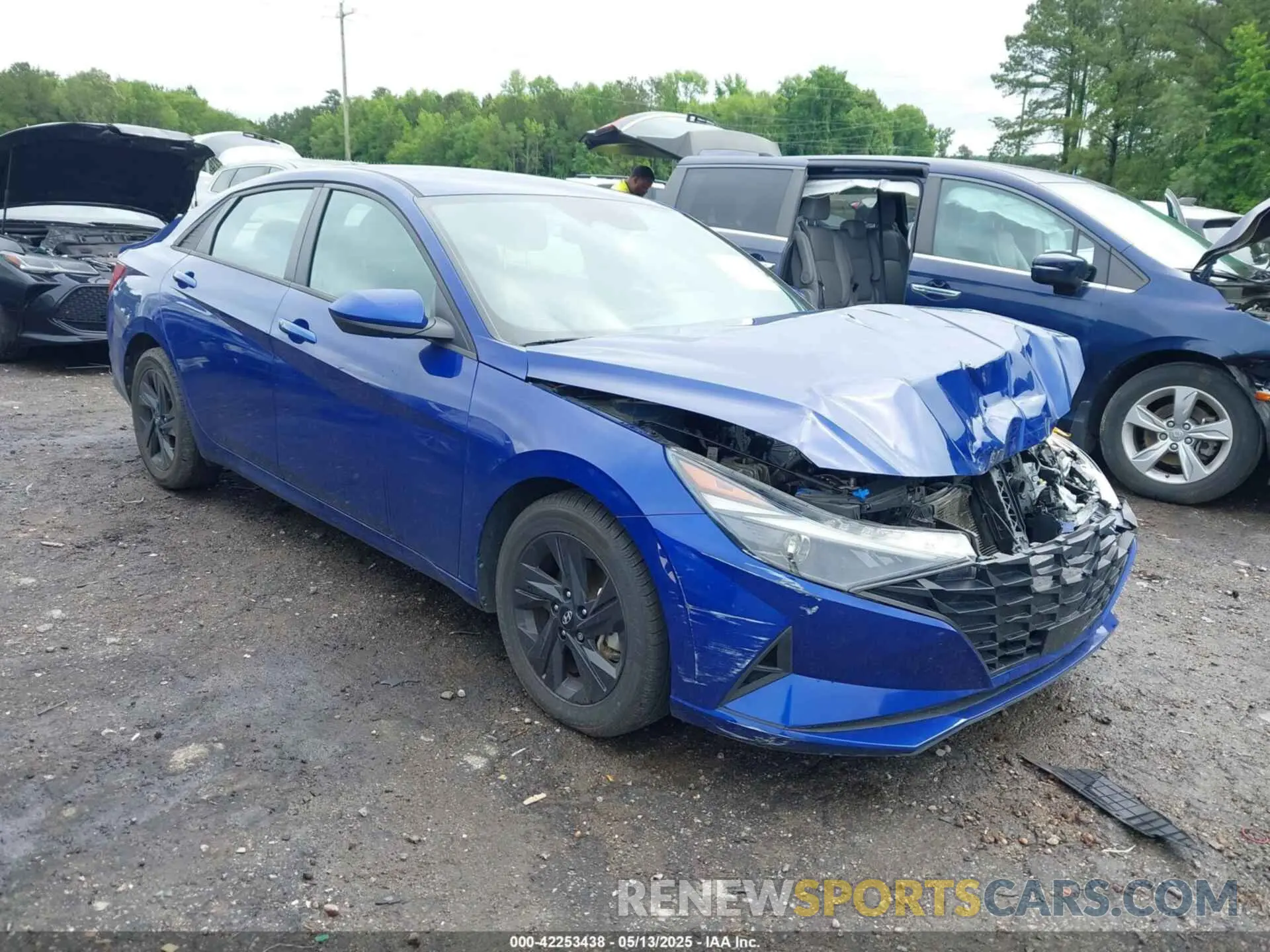 1 Photograph of a damaged car 5NPLS4AG7PH090562 HYUNDAI ELANTRA 2023
