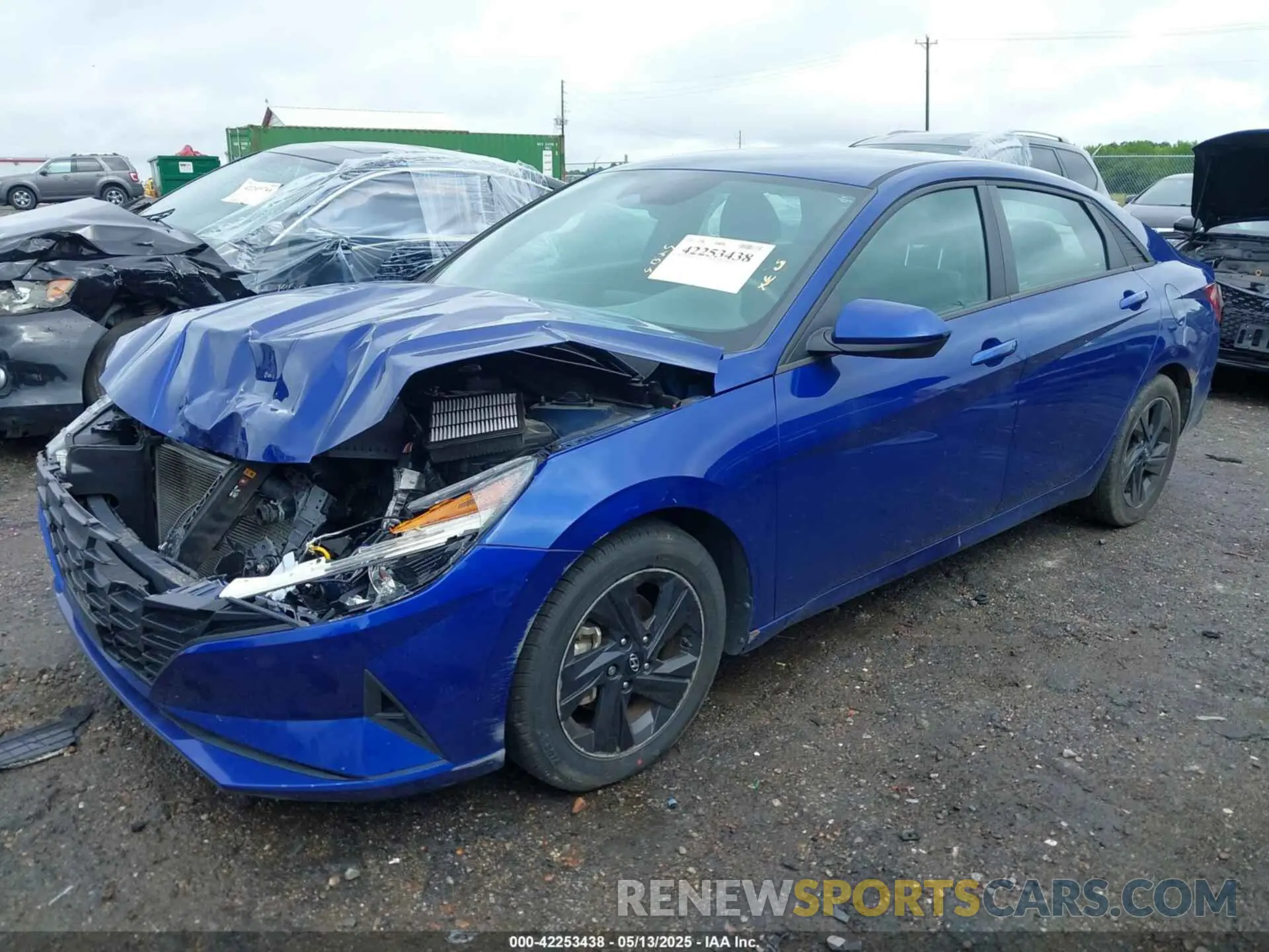 2 Photograph of a damaged car 5NPLS4AG7PH090562 HYUNDAI ELANTRA 2023