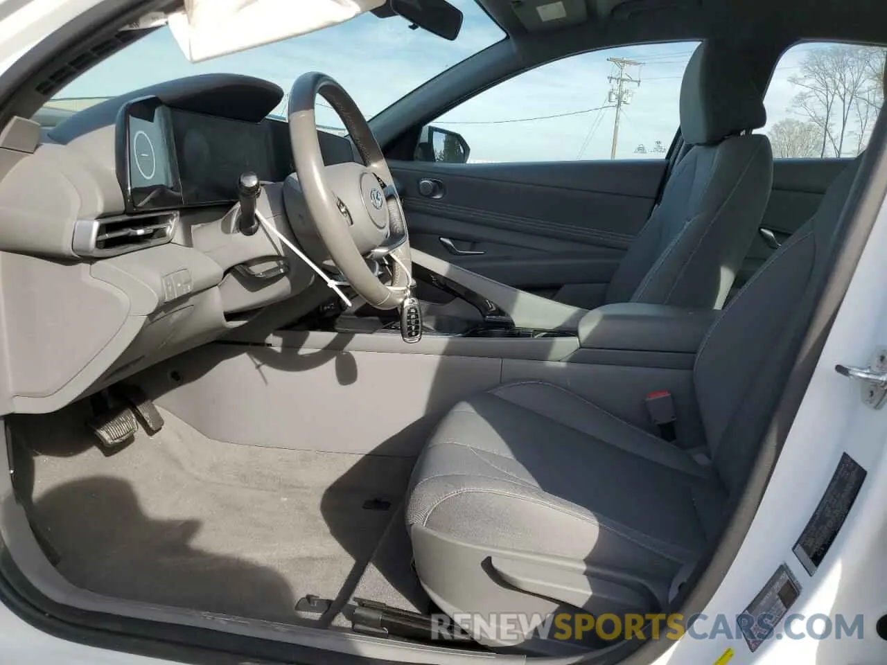 7 Photograph of a damaged car 5NPLS4AG8PH088917 HYUNDAI ELANTRA 2023