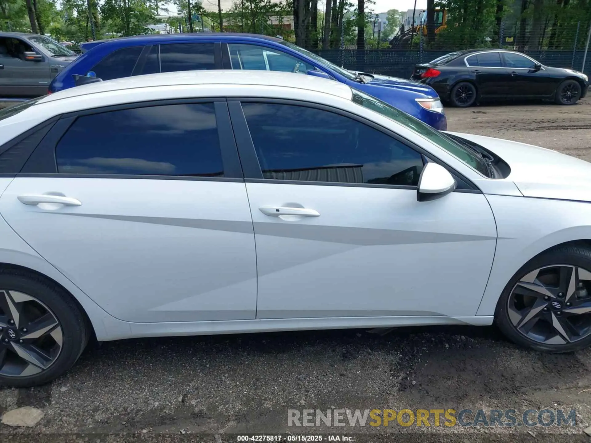 13 Фотография поврежденного автомобиля 5NPLS4AG8PH092885 HYUNDAI ELANTRA 2023