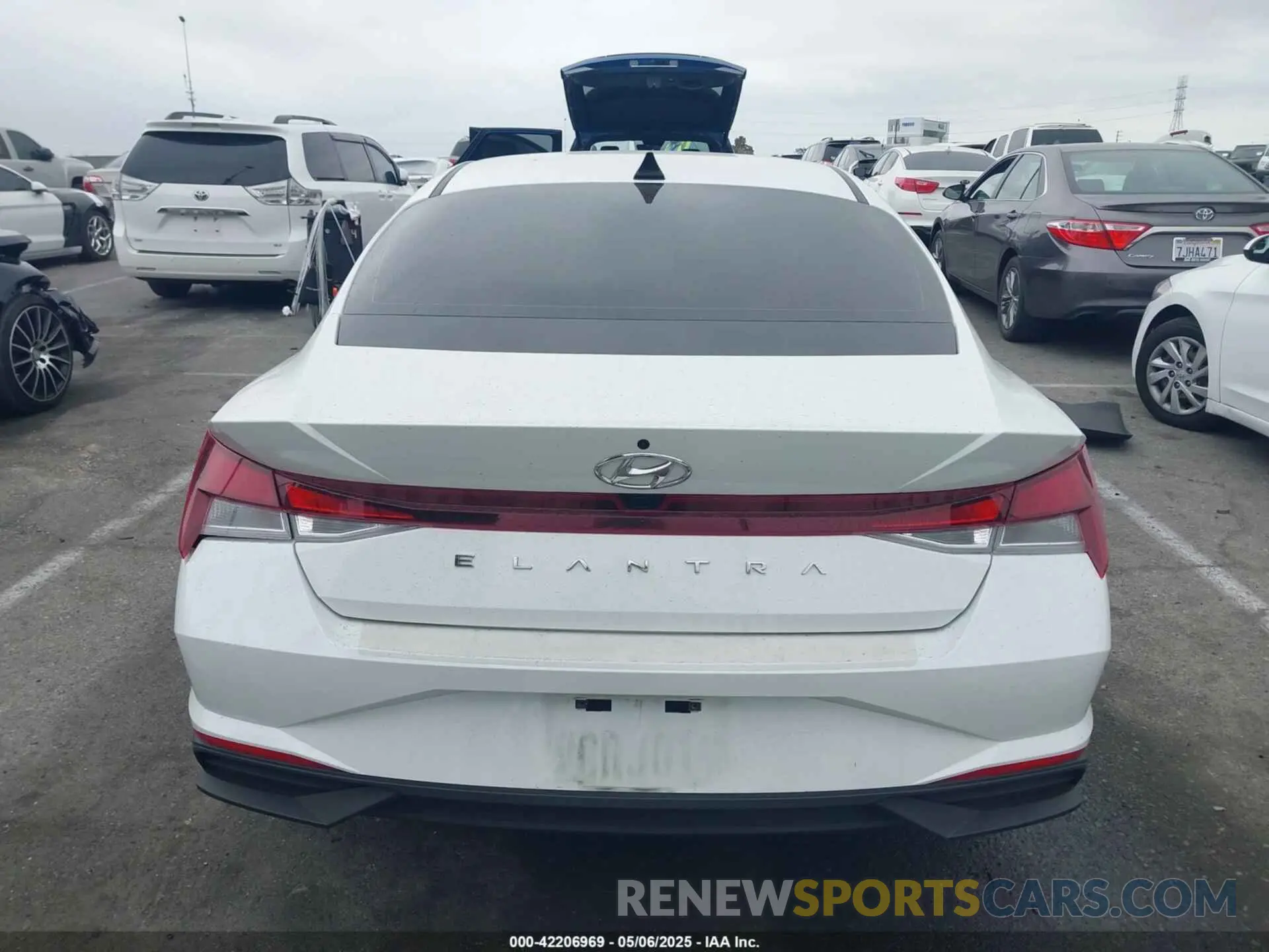 16 Фотография поврежденного автомобиля 5NPLS4AG8PH097908 HYUNDAI ELANTRA 2023
