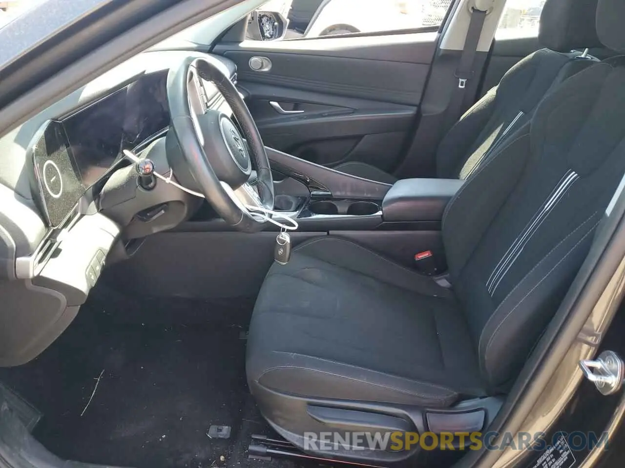 7 Photograph of a damaged car 5NPLS4AG8PH098296 HYUNDAI ELANTRA 2023