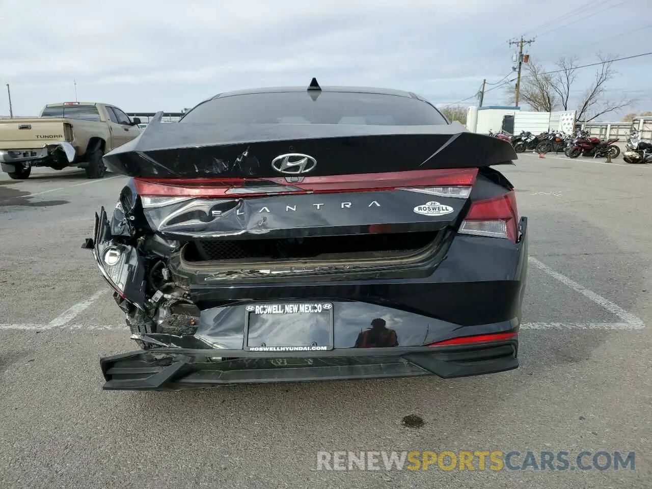 6 Фотография поврежденного автомобиля 5NPLS4AG9PH106650 HYUNDAI ELANTRA 2023