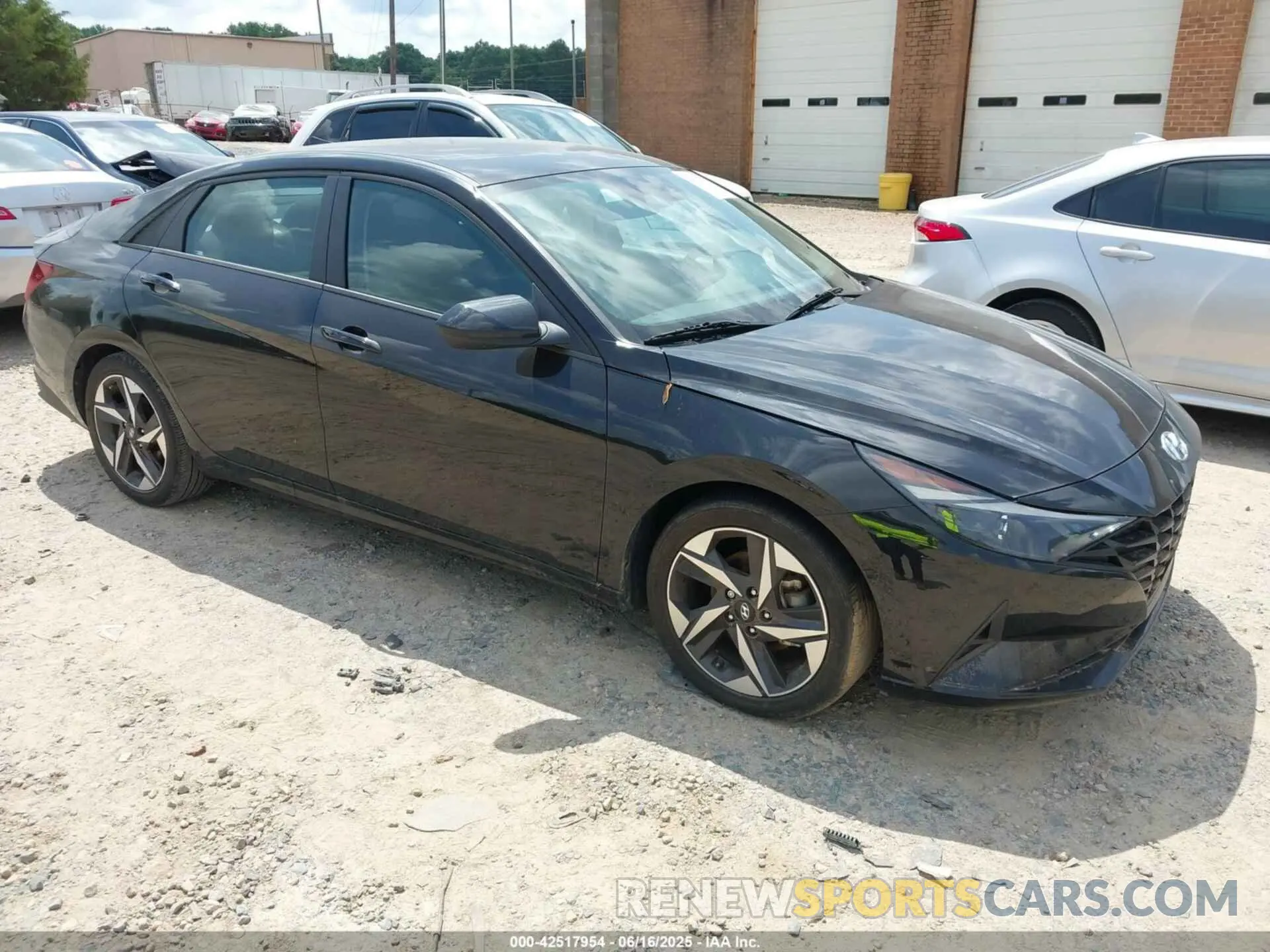 1 Photograph of a damaged car 5NPLS4AG9PH113937 HYUNDAI ELANTRA 2023