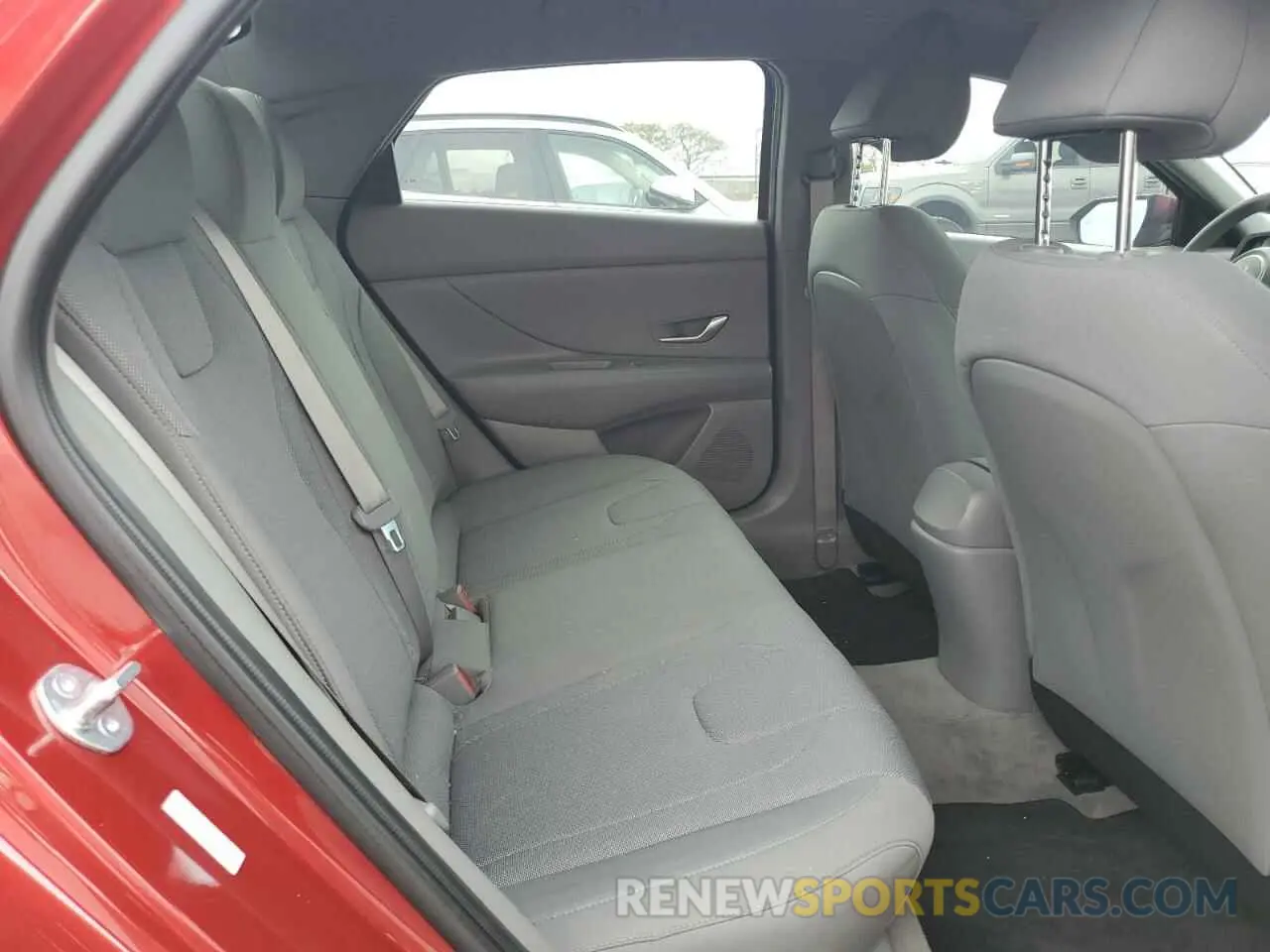 10 Photograph of a damaged car KMHLL4AG5PU633356 HYUNDAI ELANTRA 2023