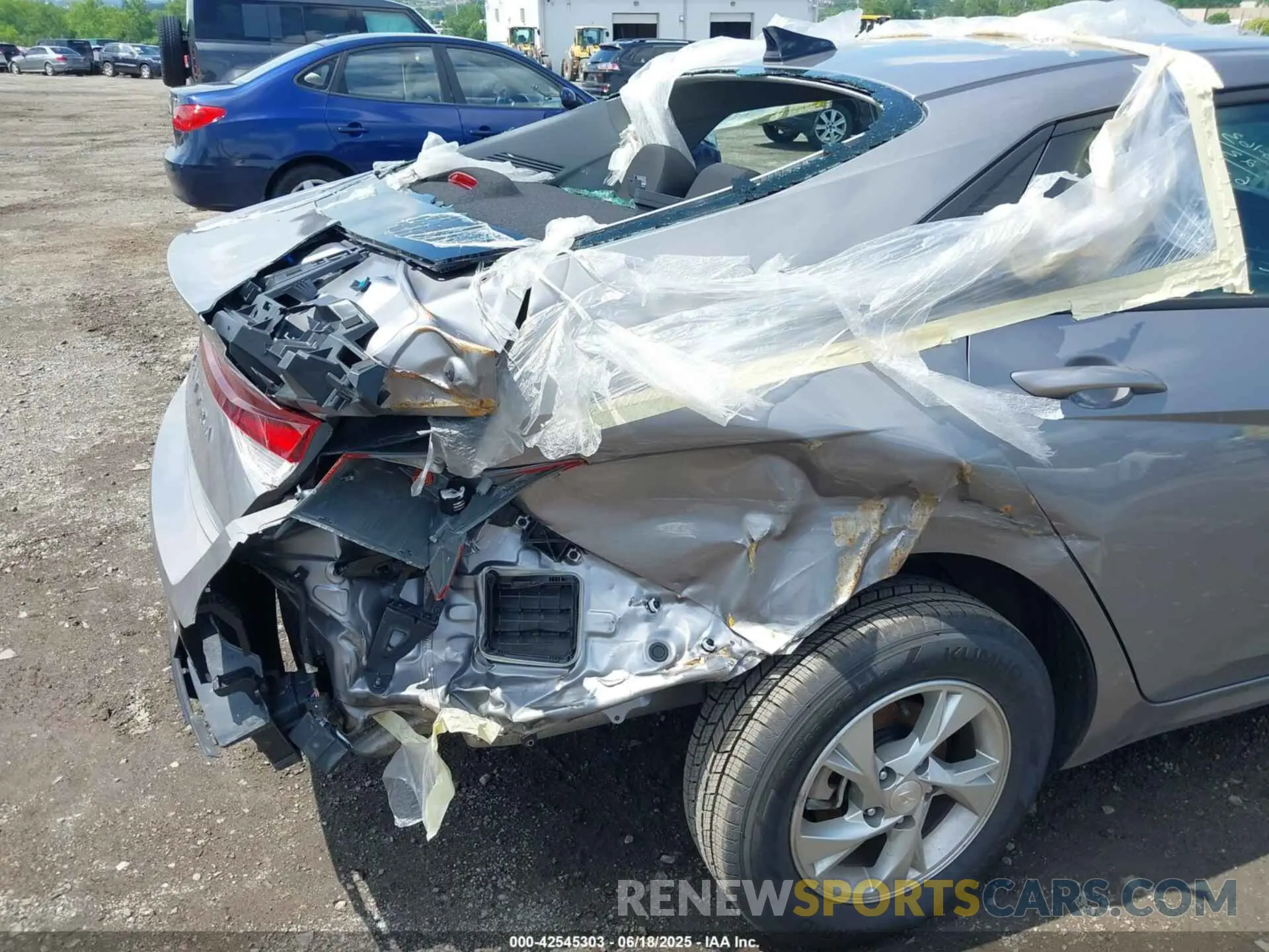 20 Photograph of a damaged car KMHLL4AG6PU634015 HYUNDAI ELANTRA 2023