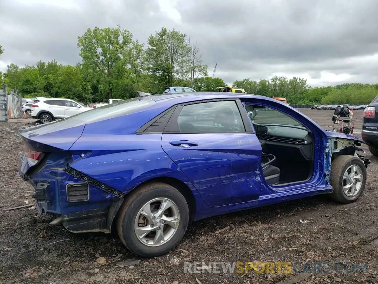 3 Photograph of a damaged car KMHLL4AGXPU548688 HYUNDAI ELANTRA 2023
