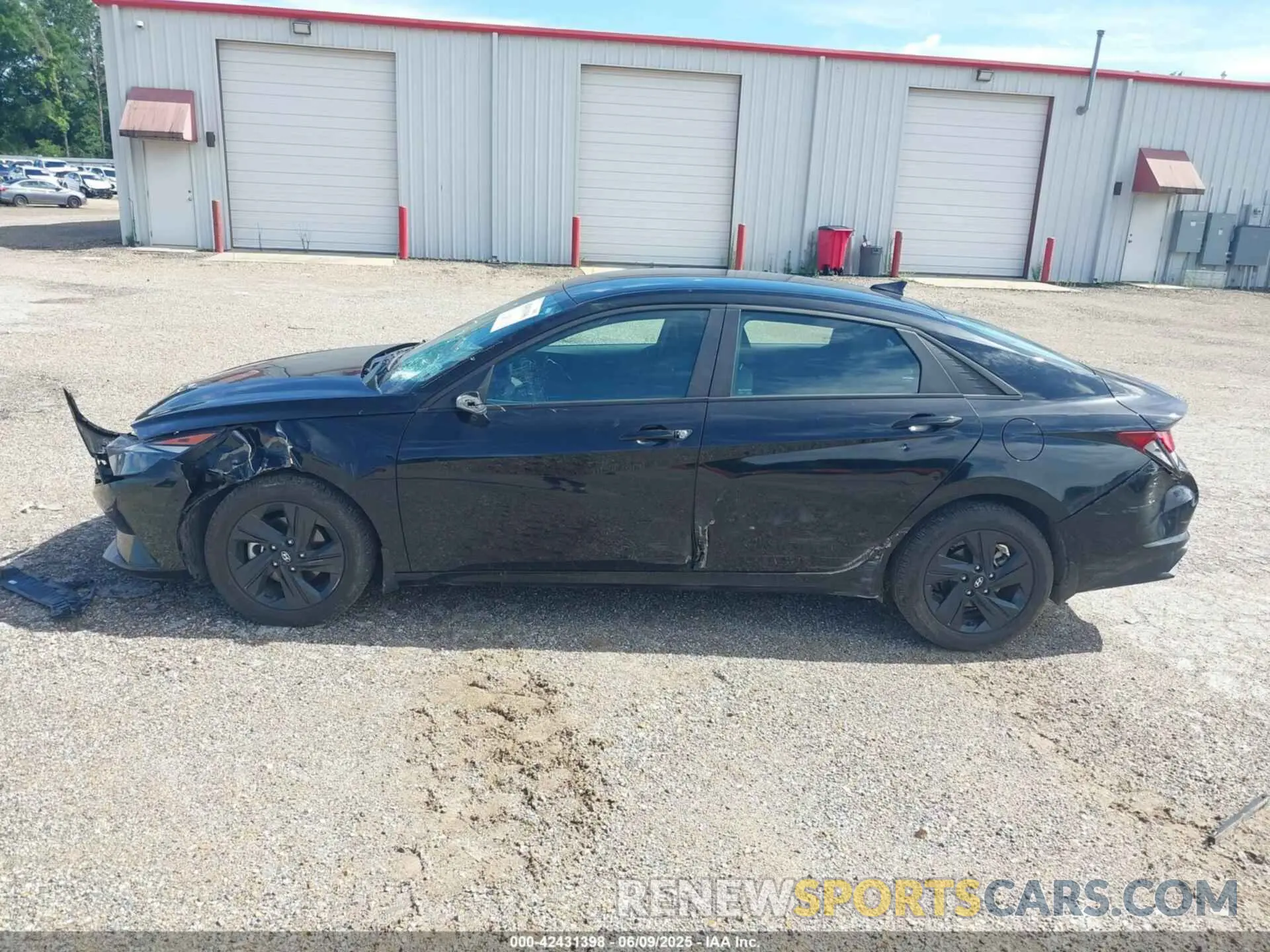 15 Photograph of a damaged car KMHLM4AG0PU376653 HYUNDAI ELANTRA 2023