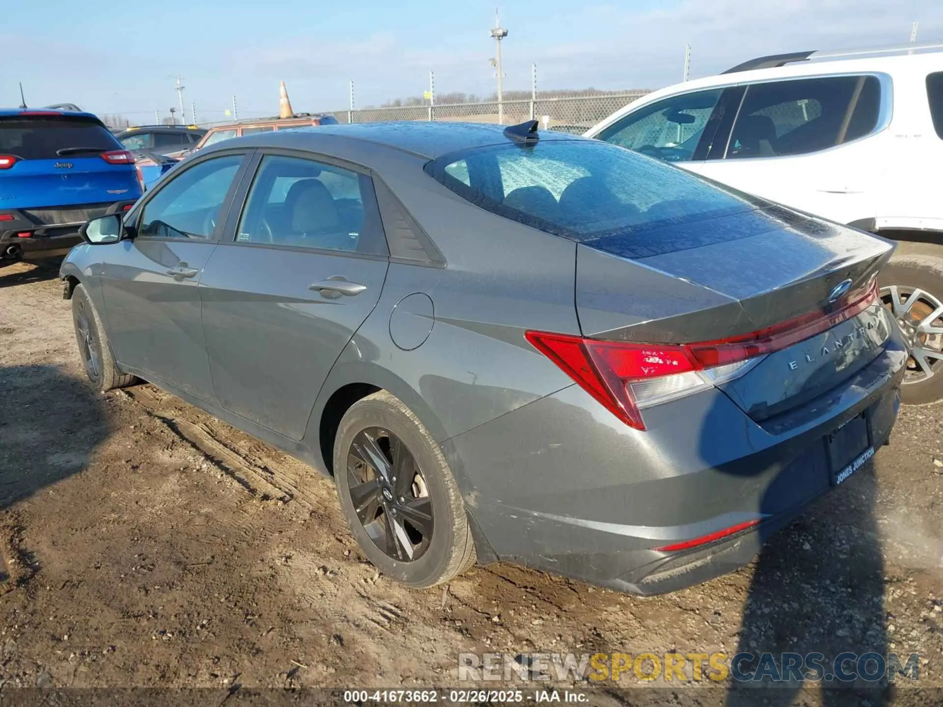 3 Фотография поврежденного автомобиля KMHLM4AG1PU617961 HYUNDAI ELANTRA 2023