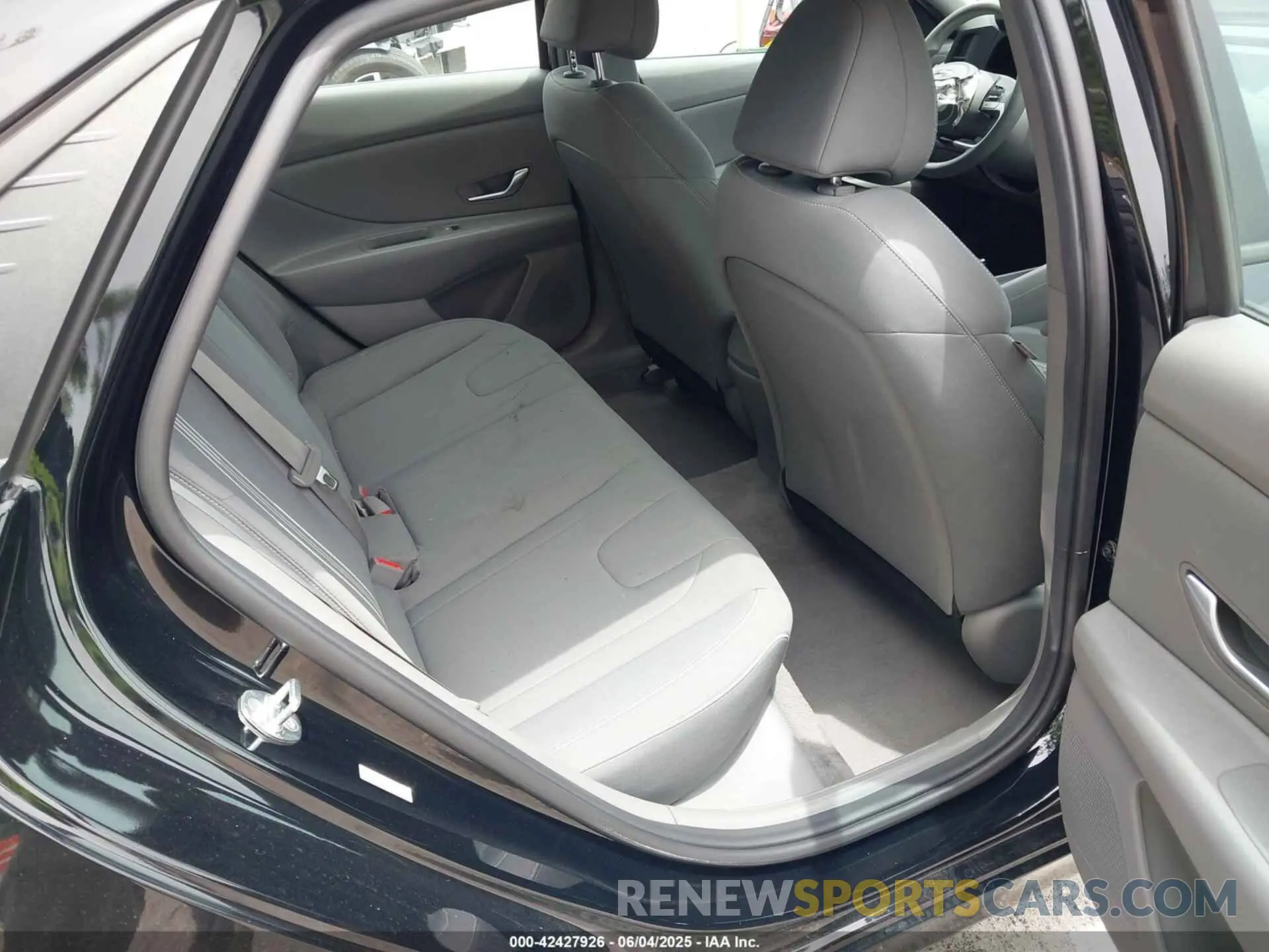 8 Photograph of a damaged car KMHLM4AG2PU374774 HYUNDAI ELANTRA 2023