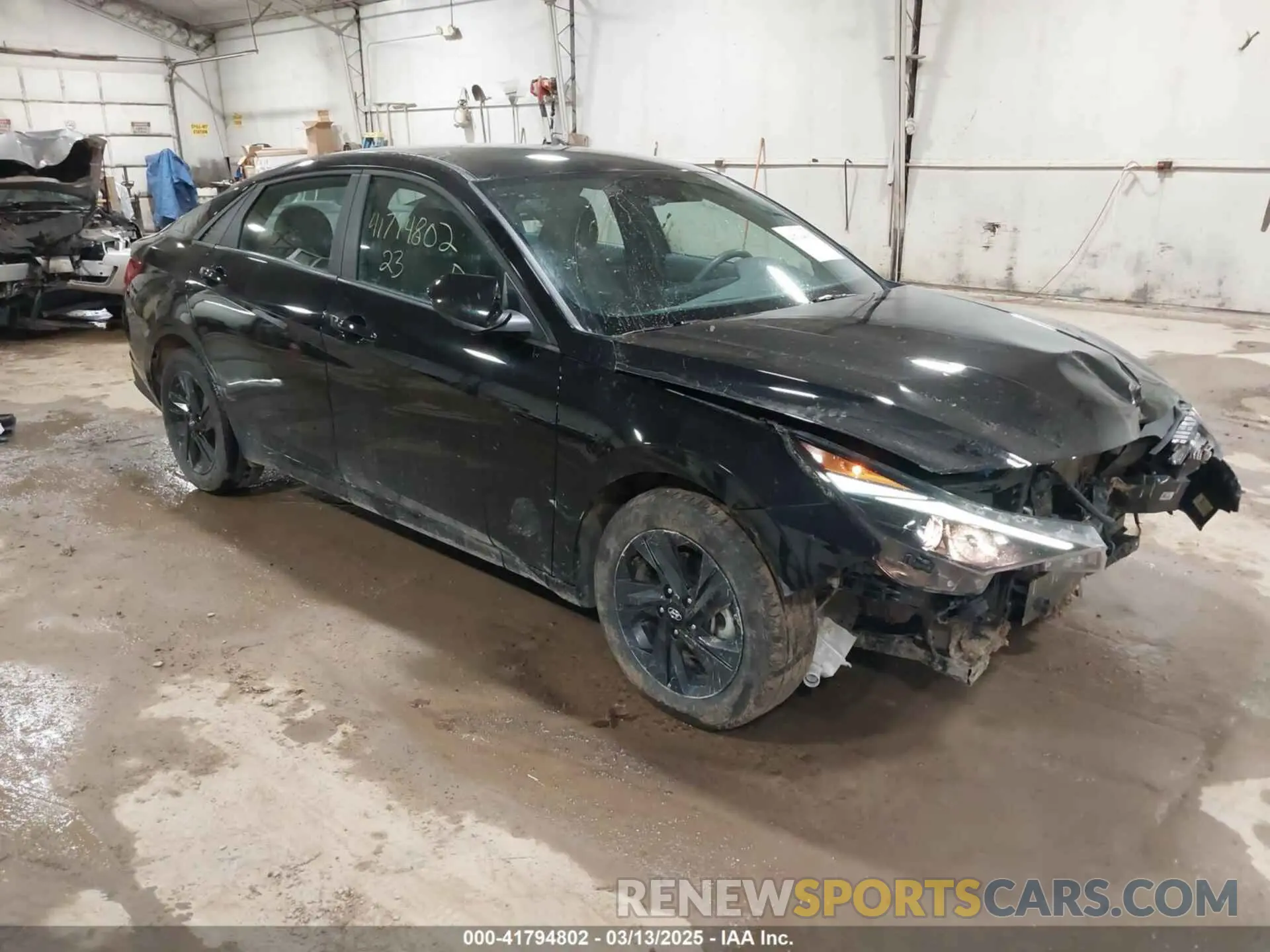 1 Фотография поврежденного автомобиля KMHLM4AG2PU415825 HYUNDAI ELANTRA 2023
