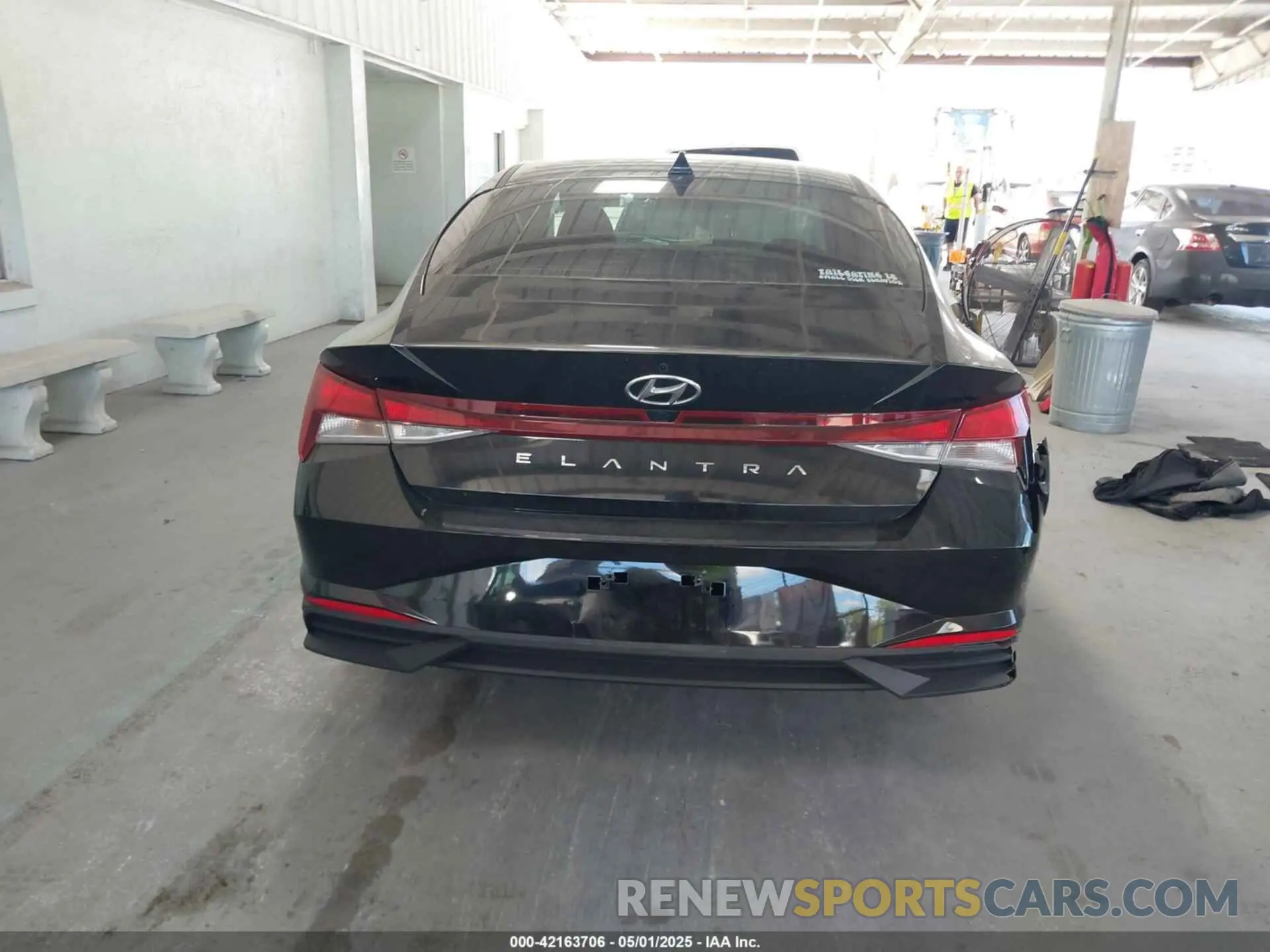 16 Photograph of a damaged car KMHLM4AG2PU539271 HYUNDAI ELANTRA 2023
