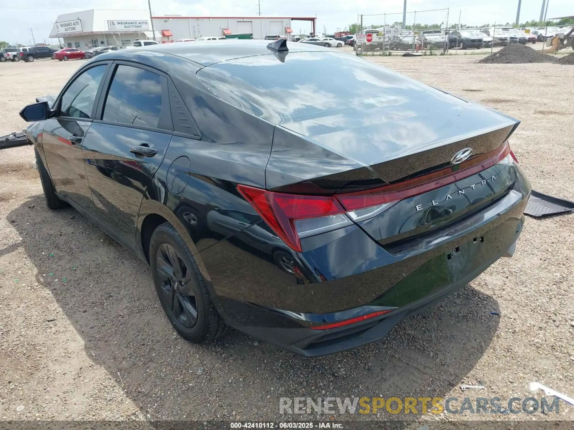 3 Photograph of a damaged car KMHLM4AG2PU606810 HYUNDAI ELANTRA 2023
