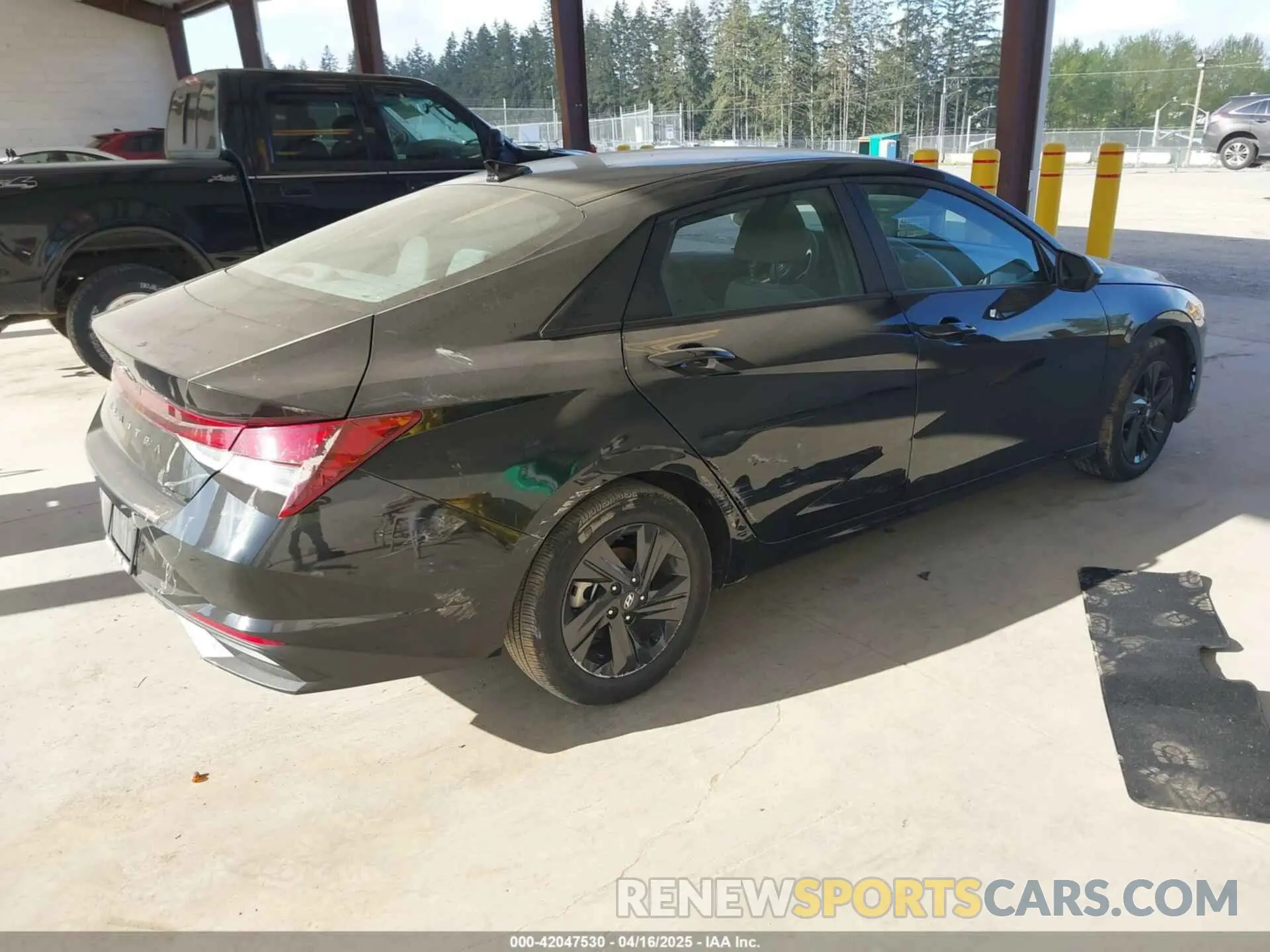 4 Фотография поврежденного автомобиля KMHLM4AG3PU371236 HYUNDAI ELANTRA 2023