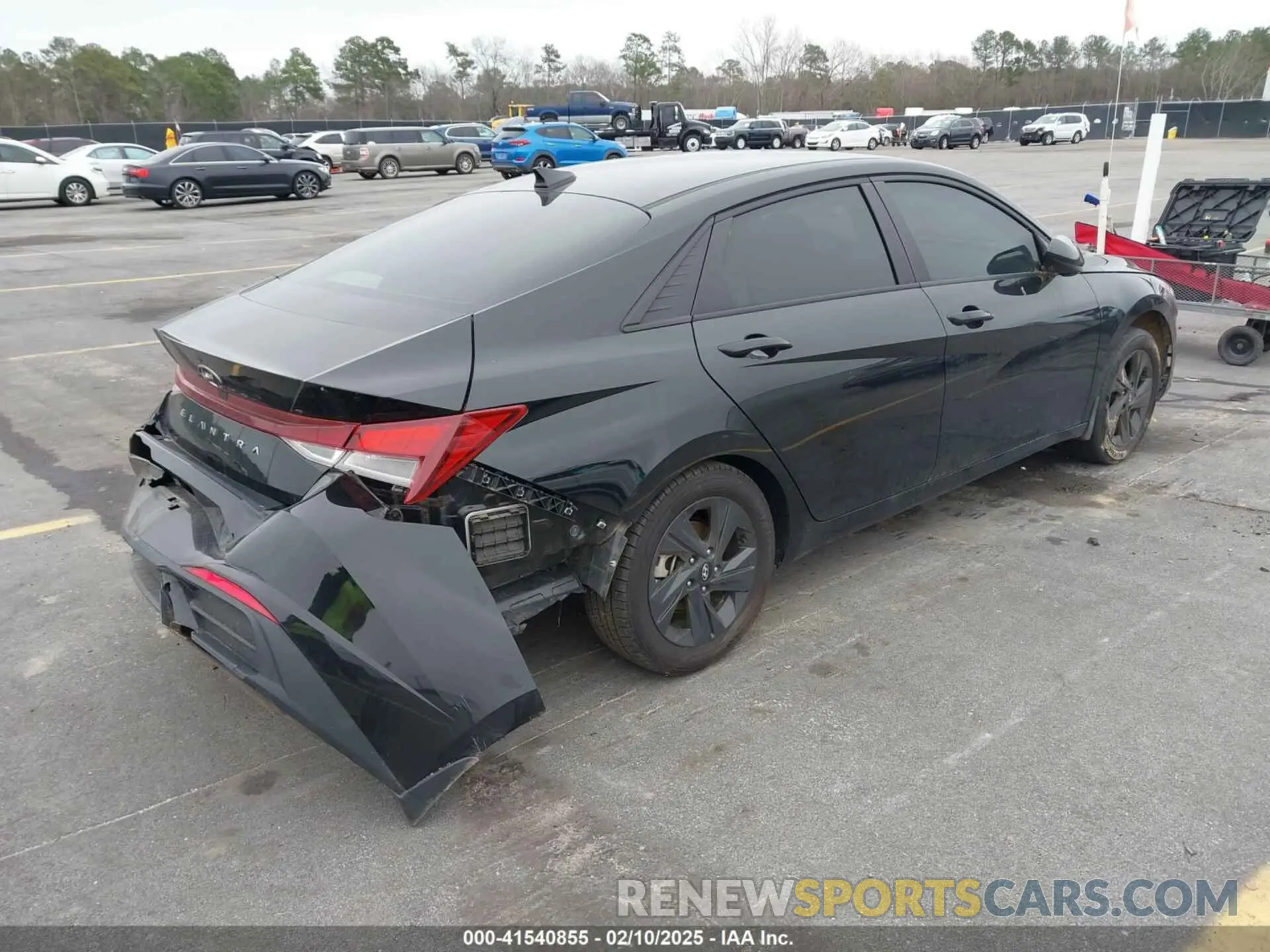 4 Фотография поврежденного автомобиля KMHLM4AG3PU382611 HYUNDAI ELANTRA 2023