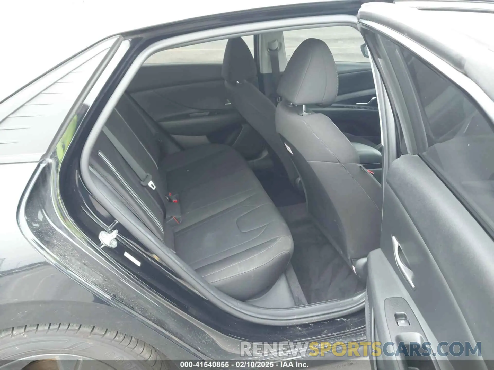 8 Фотография поврежденного автомобиля KMHLM4AG3PU382611 HYUNDAI ELANTRA 2023