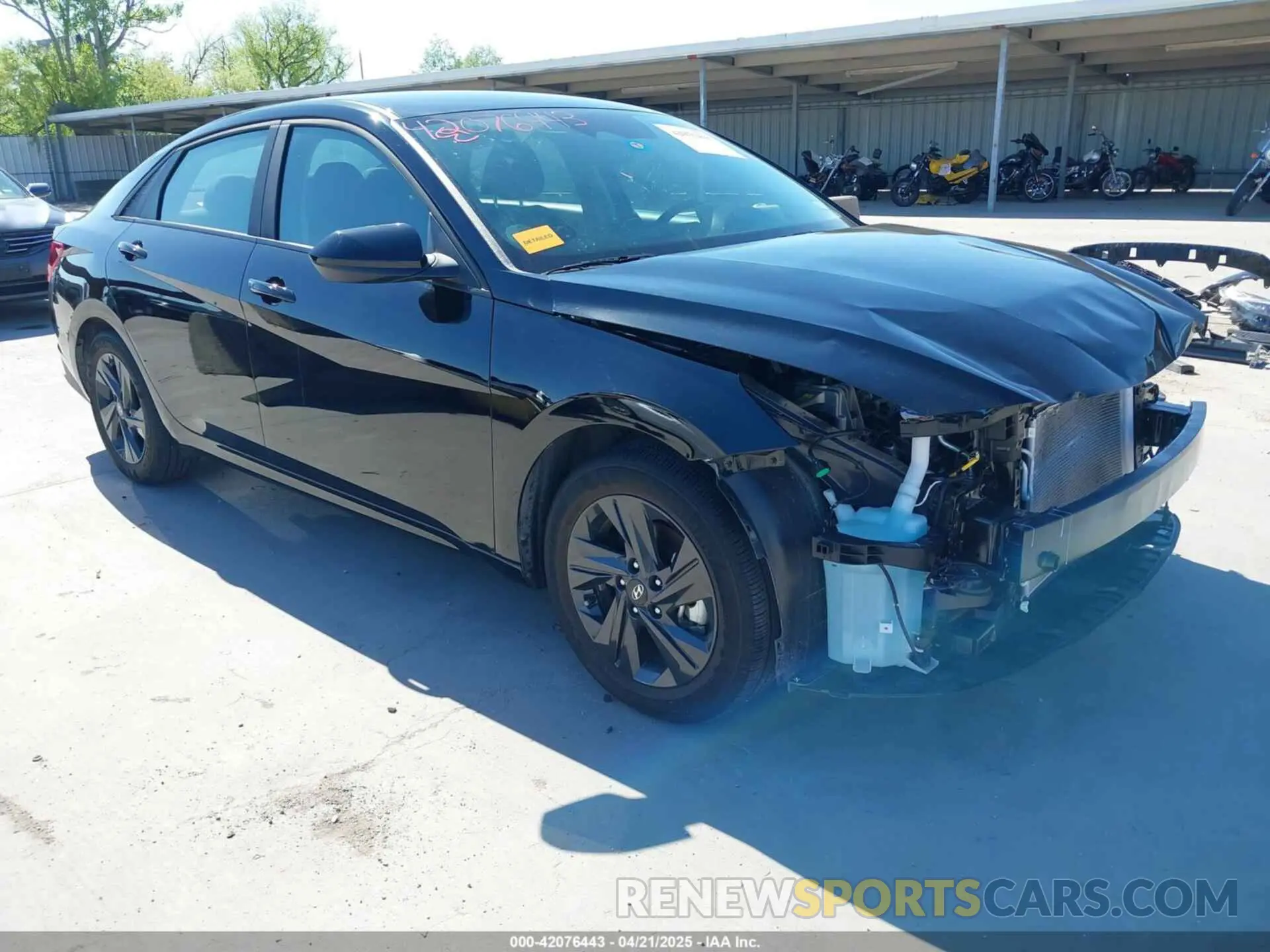 1 Фотография поврежденного автомобиля KMHLM4AG4PU625696 HYUNDAI ELANTRA 2023