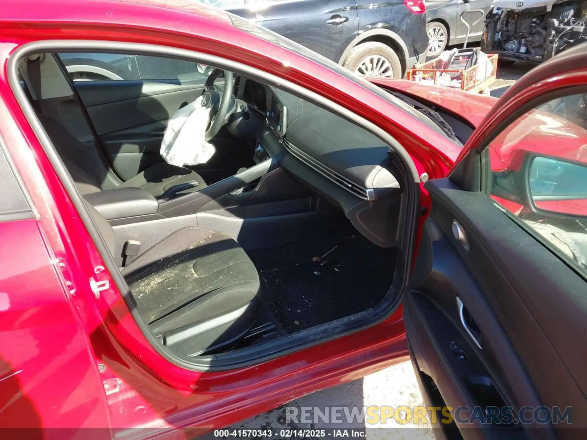 5 Фотография поврежденного автомобиля KMHLM4AG5PU460998 HYUNDAI ELANTRA 2023
