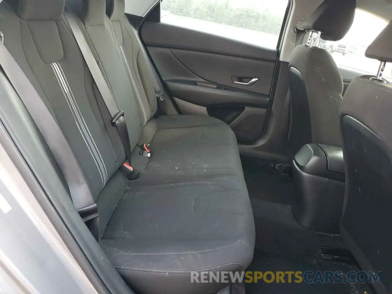 10 Photograph of a damaged car KMHLM4AG6PU542822 HYUNDAI ELANTRA 2023